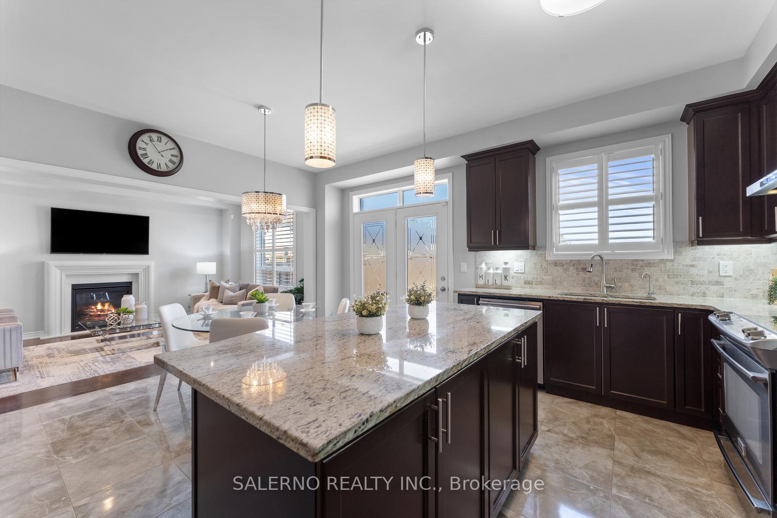 Photo 20 of 28 Watson Drive, New Tecumseth, Tottenham — HOMEH