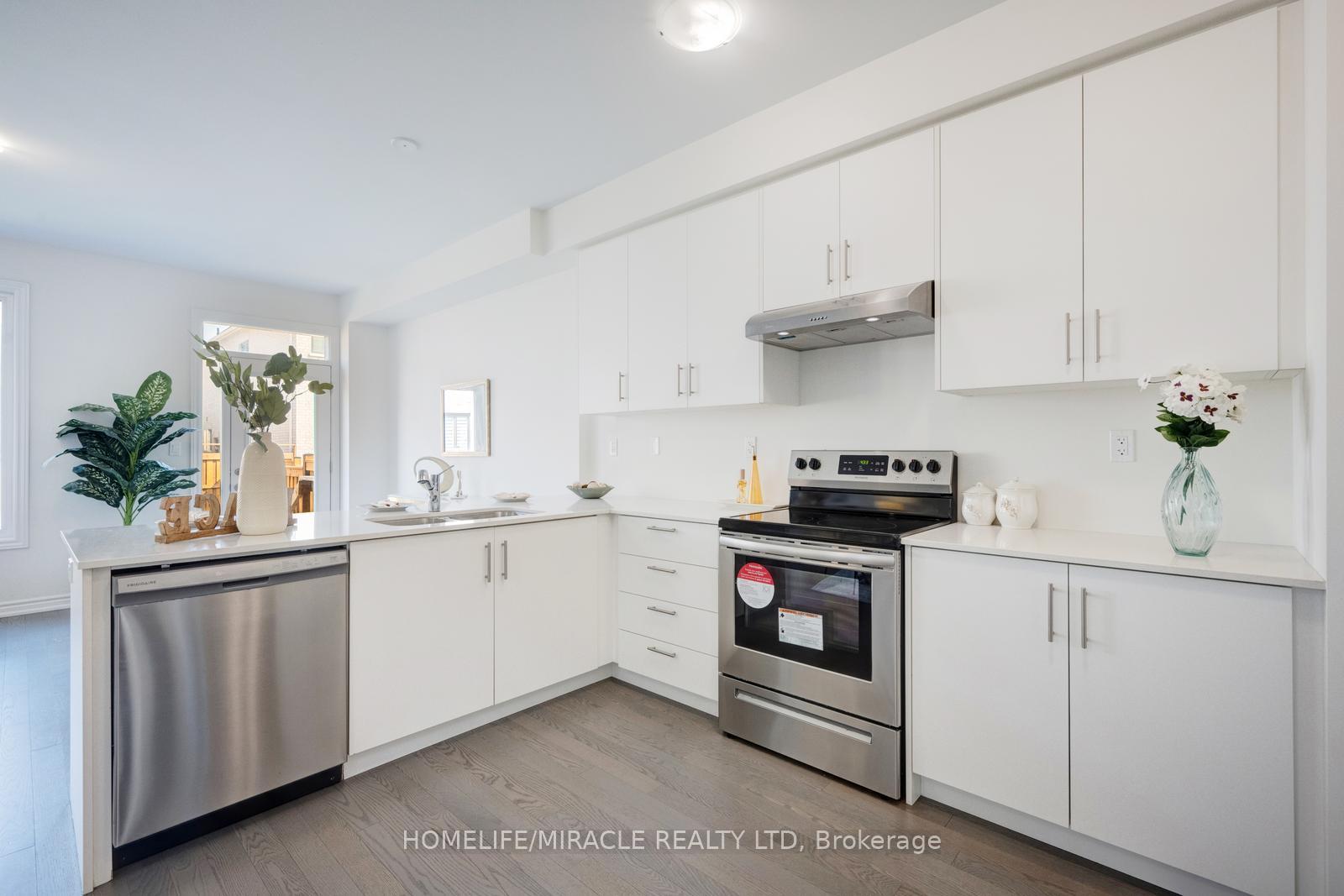 Photo 5 of 597 Boyd Lane, Milton, Walker — HOMEH