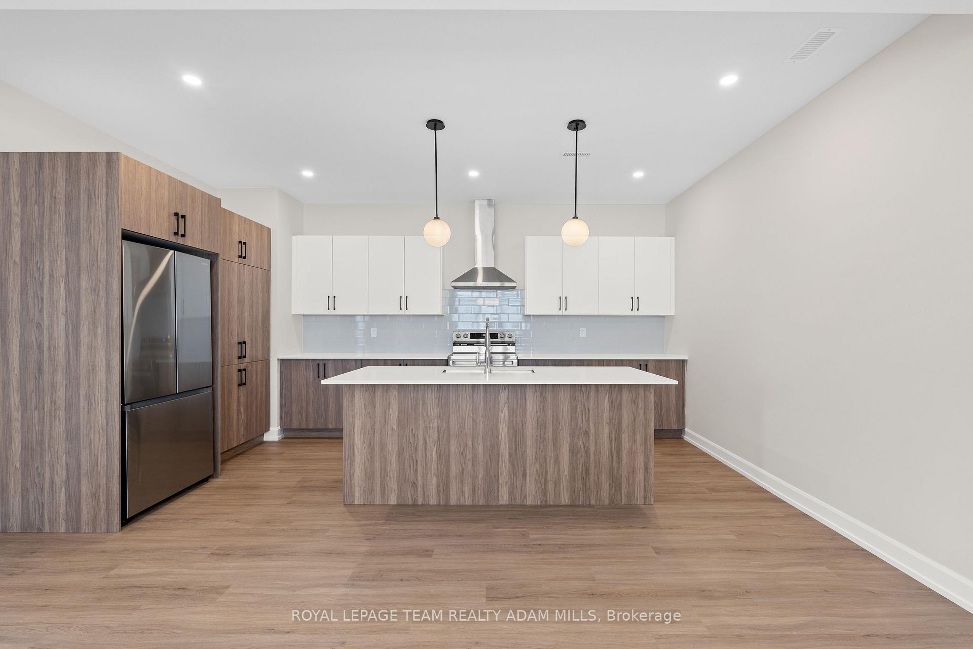 Photo 3 of 6954 Notre Dame Street, Ottawa, Chateauneuf — HOMEH