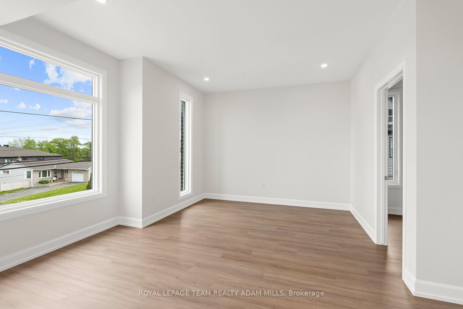 Photo 4 of 6954 Notre Dame Street, Ottawa, Chateauneuf — HOMEH