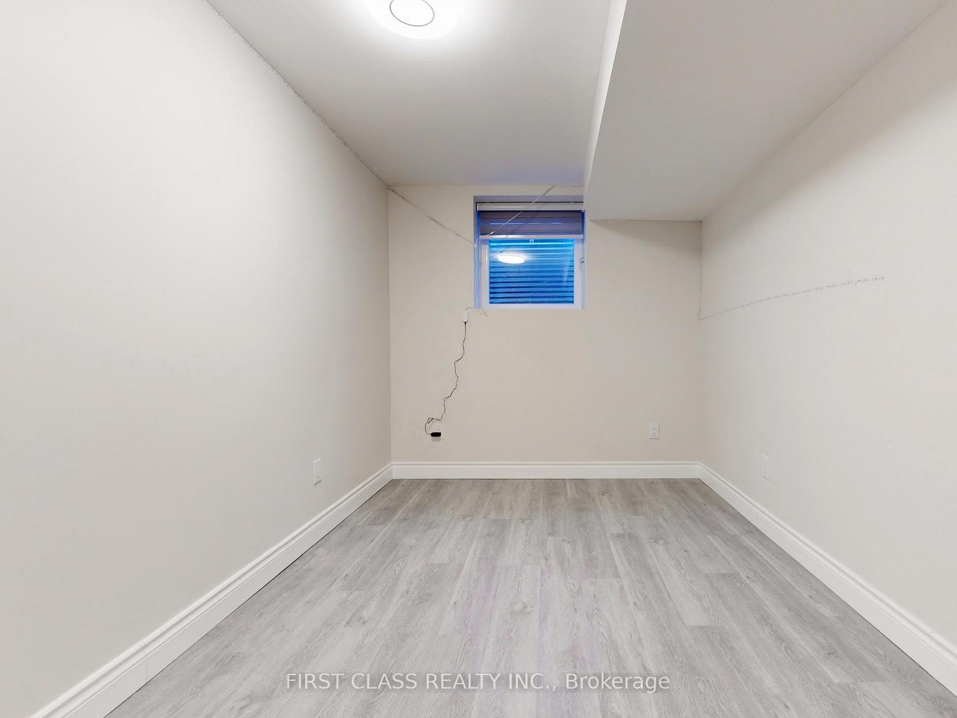 Photo 5 of 97 Titan Trail, Markham, Cedarwood — HOMEH