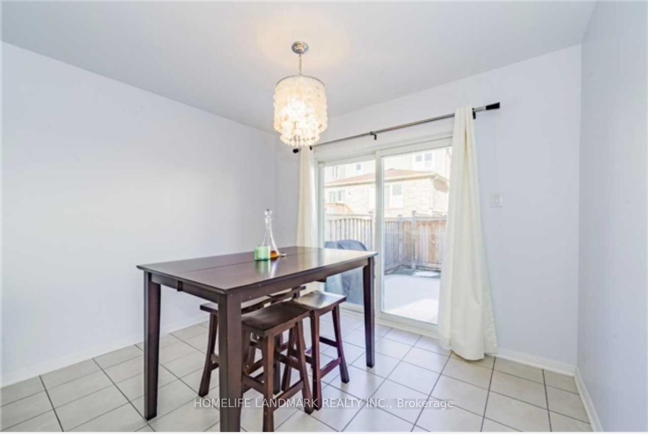 Photo 6 of 465 Carbert Crescent, Milton, Willmott — HOMEH