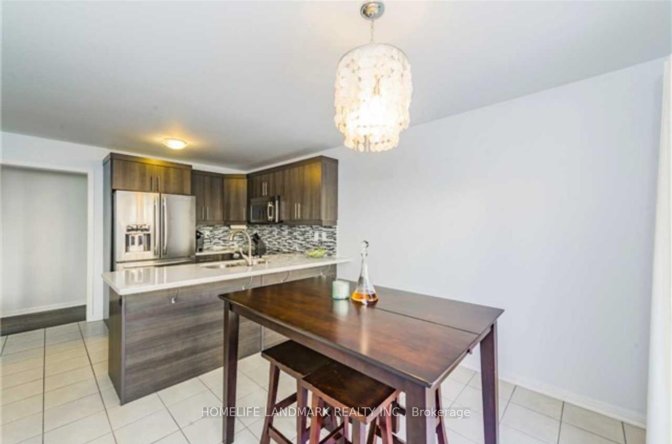 Photo 12 of 465 Carbert Crescent, Milton, Willmott — HOMEH