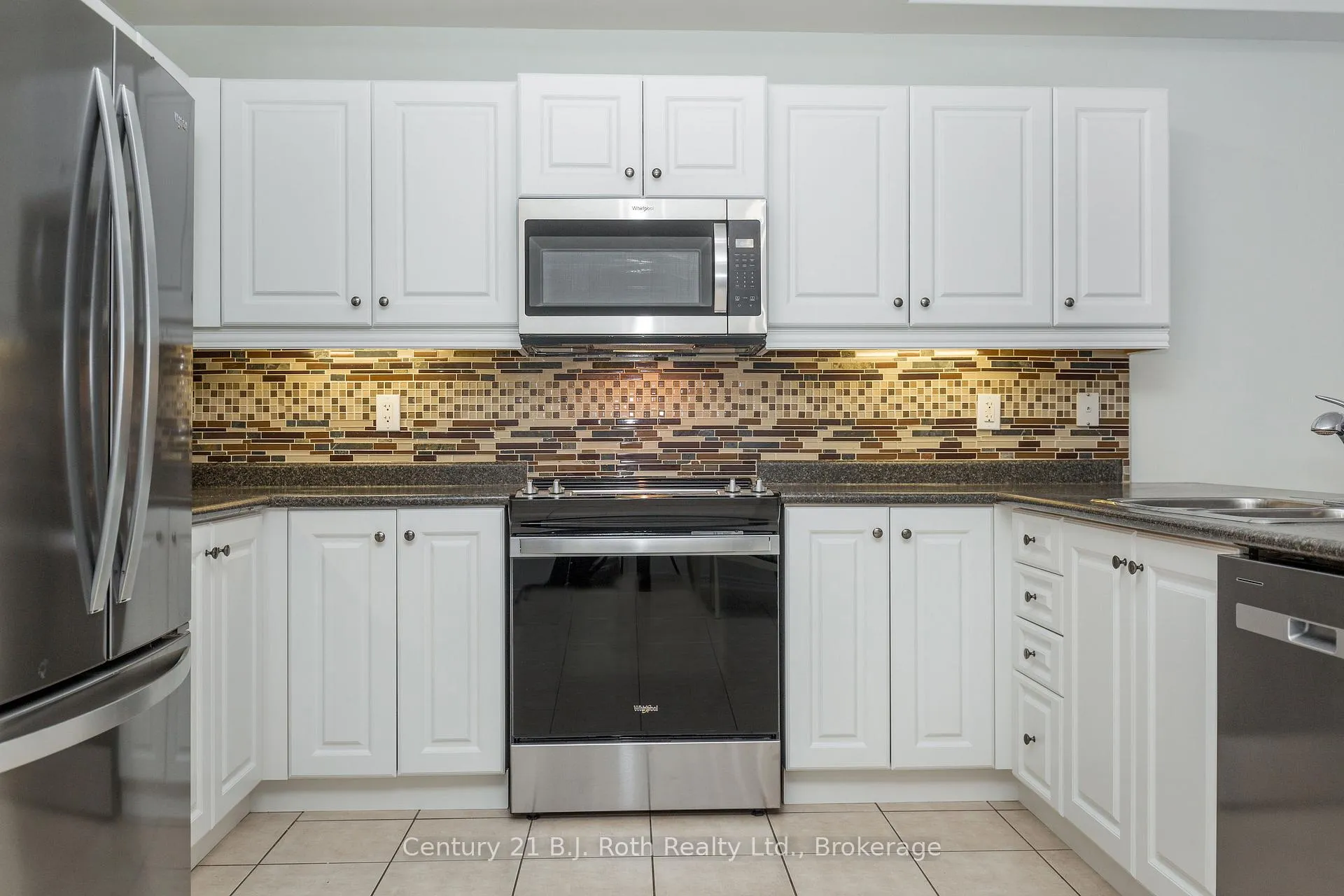 Photo 9 of 54 Isabella Drive, Orillia — HOMEH