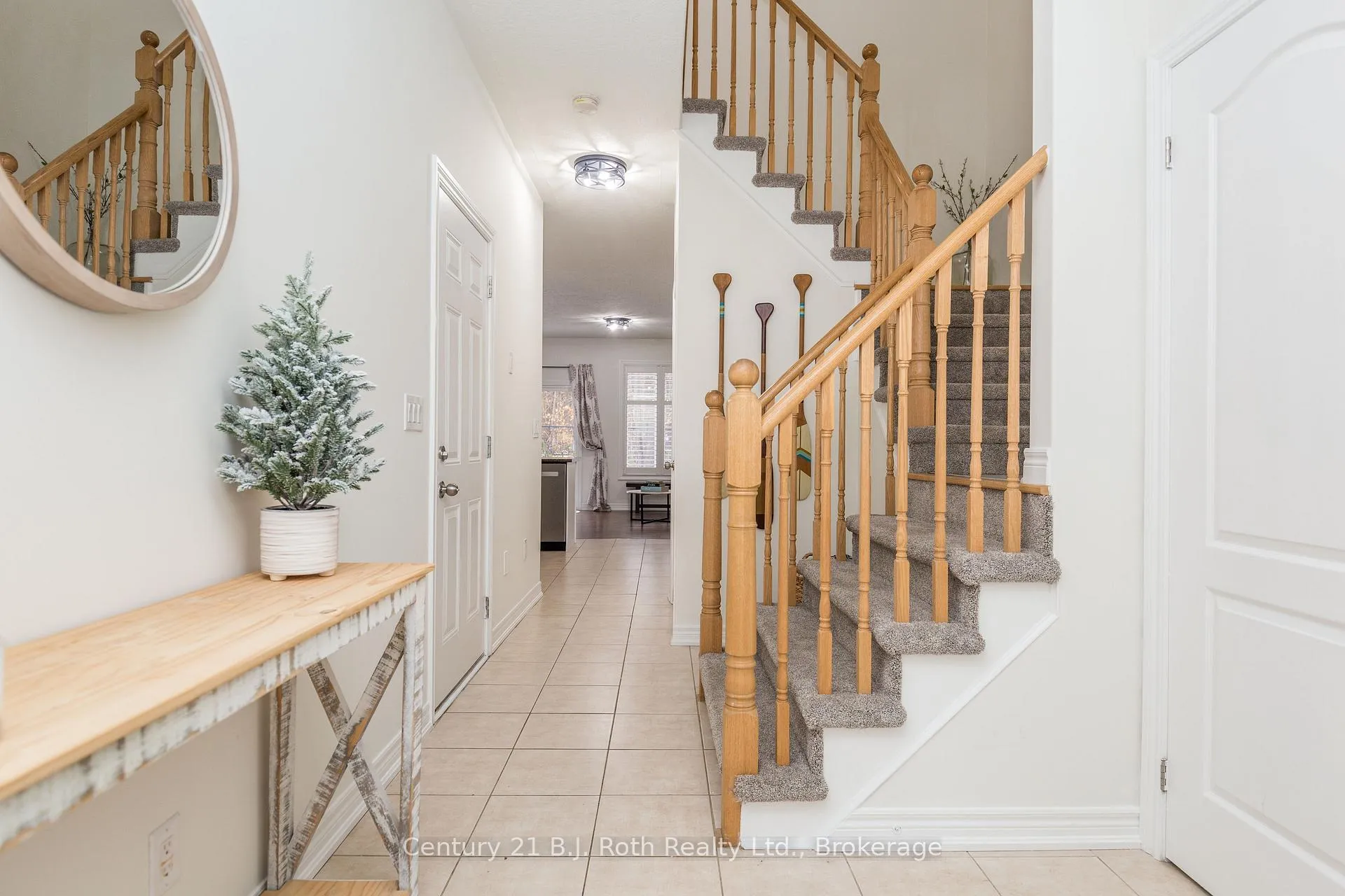 Photo 18 of 54 Isabella Drive, Orillia — HOMEH