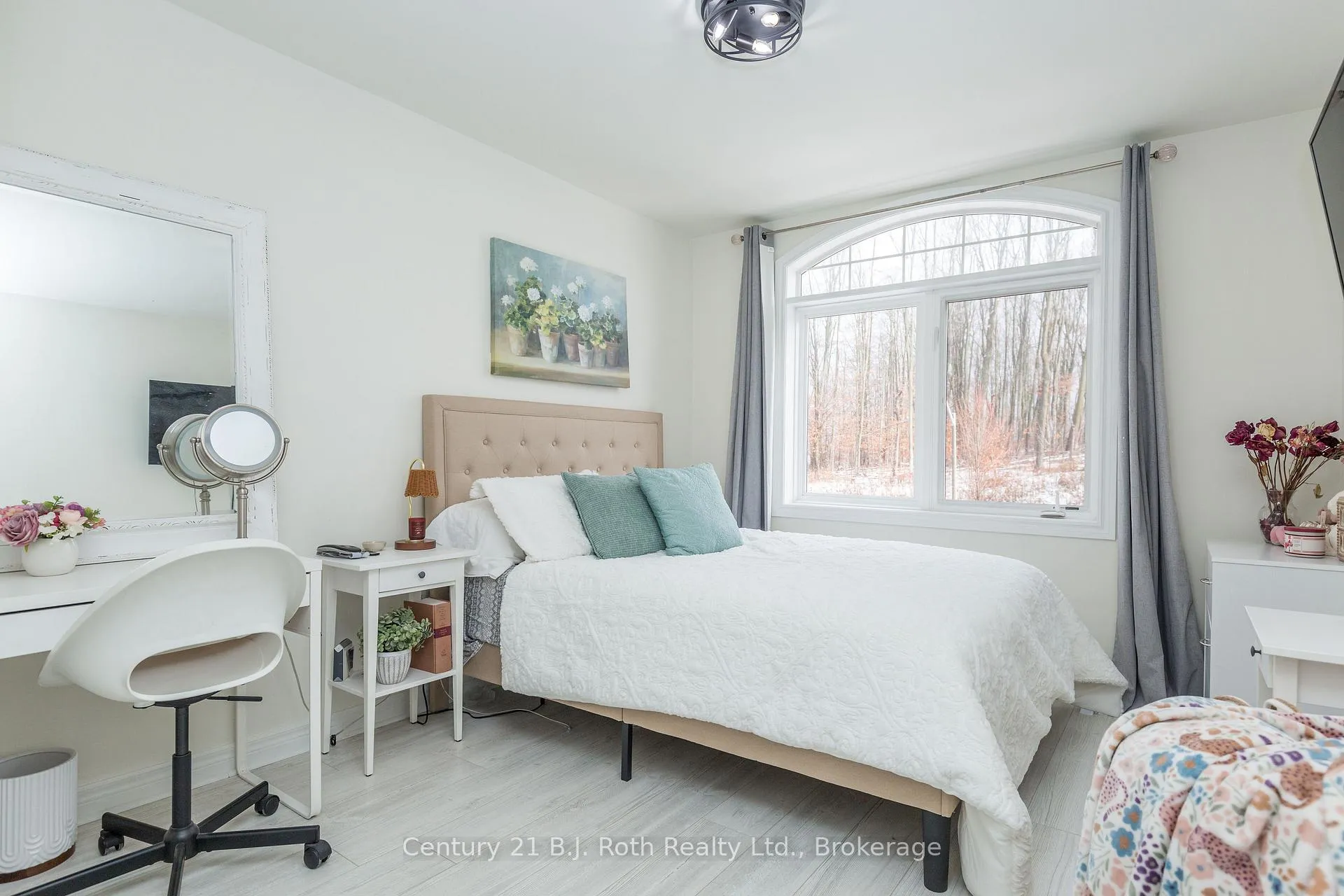 Photo 26 of 54 Isabella Drive, Orillia — HOMEH