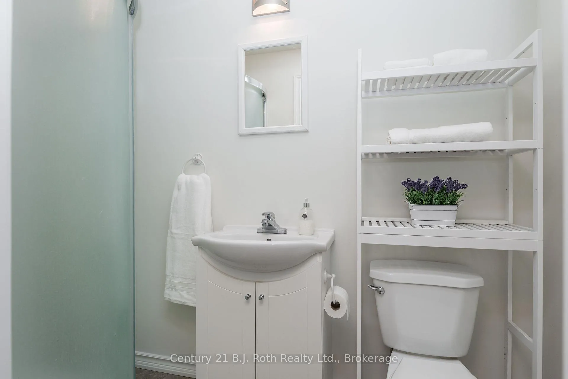 Photo 34 of 54 Isabella Drive, Orillia — HOMEH