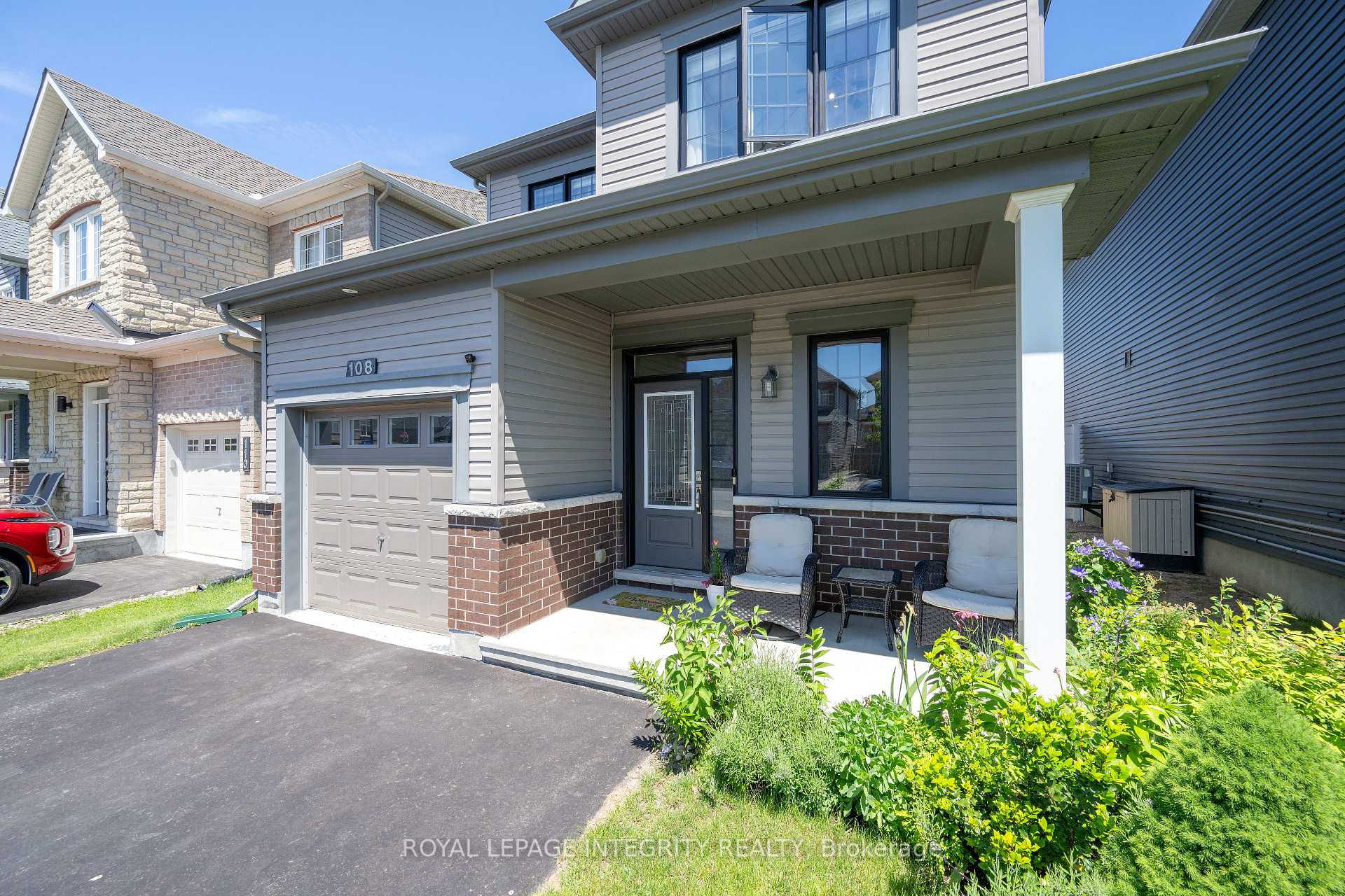 Photo 4 of 108 Pin Cherry Grove, Ottawa, Mer Bleue/Bradley Estates/Anderson Park — HOMEH