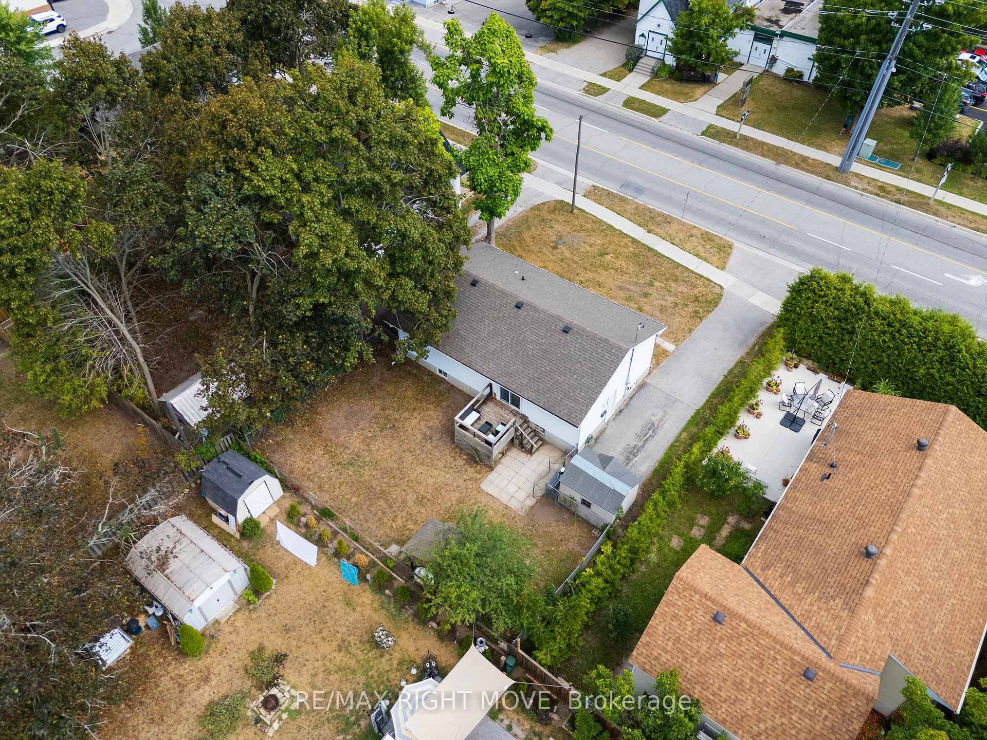 Photo 22 of 3 Westmount Drive N, Orillia — HOMEH