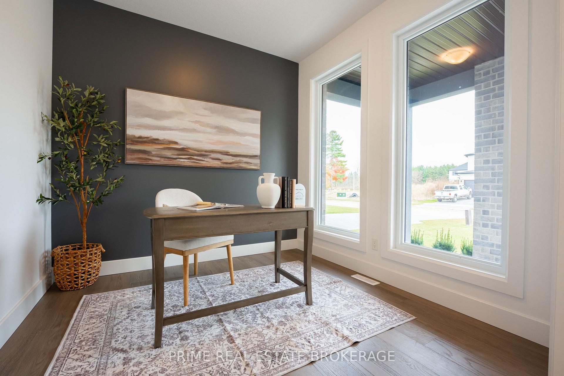 Photo 7 of 207 Eagle Street, North Middlesex, Parkhill — HOMEH