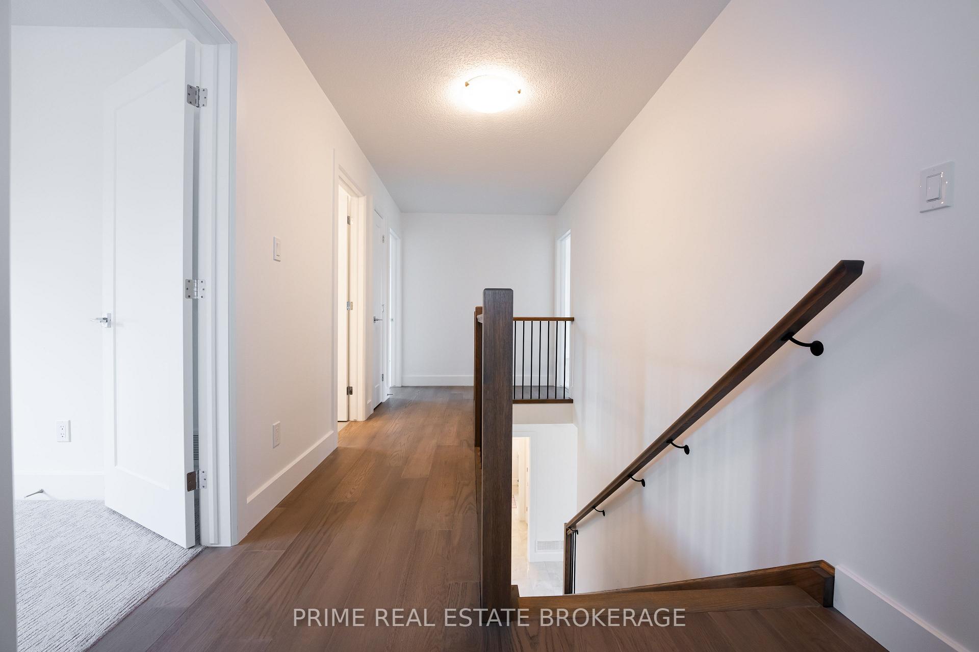 Photo 20 of 207 Eagle Street, North Middlesex, Parkhill — HOMEH