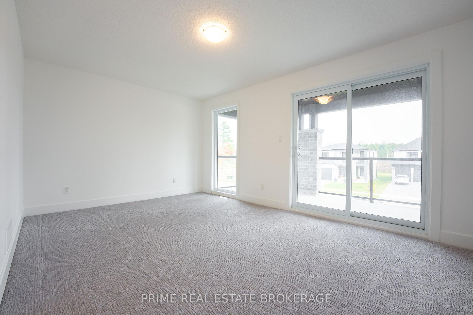 Photo 31 of 207 Eagle Street, North Middlesex, Parkhill — HOMEH