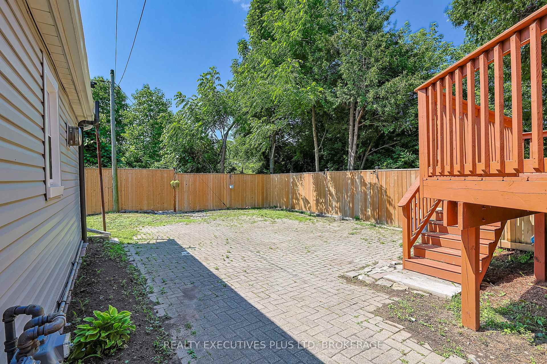 Photo 25 of 5352 Stamford Street, Niagara Falls, Cherrywood — HOMEH