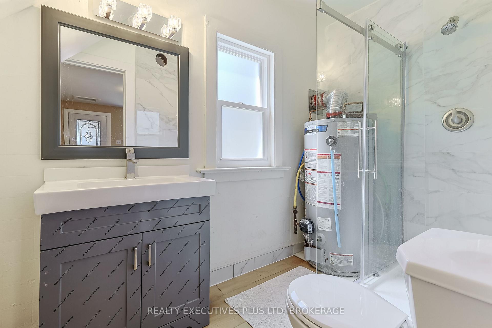 Photo 35 of 5352 Stamford Street, Niagara Falls, Cherrywood — HOMEH