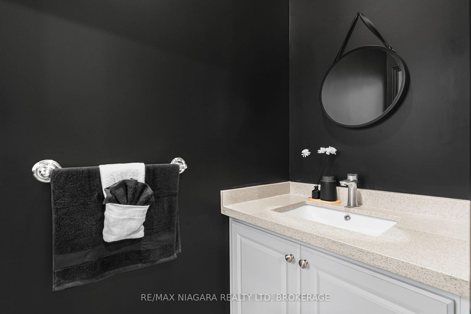 Photo 22 of Unit 2 UPPER, 8196 Mcleod Road, Niagara Falls, Brown — HOMEH