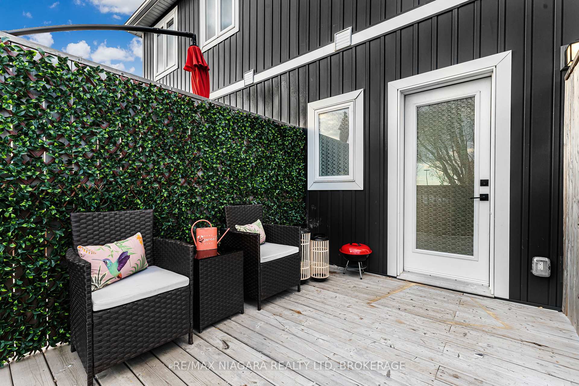 Photo 43 of Unit 2 UPPER, 8196 Mcleod Road, Niagara Falls, Brown — HOMEH