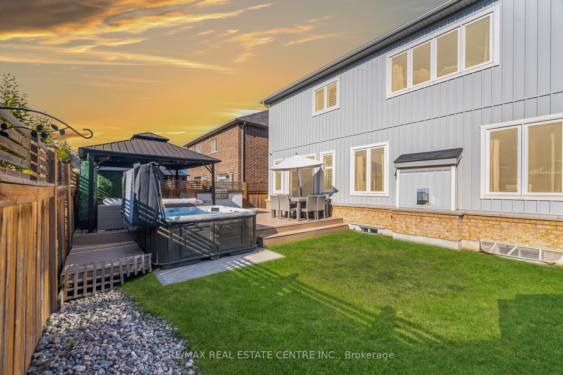 Photo 49 of 61 Drew Brown Boulevard, Orangeville — HOMEH