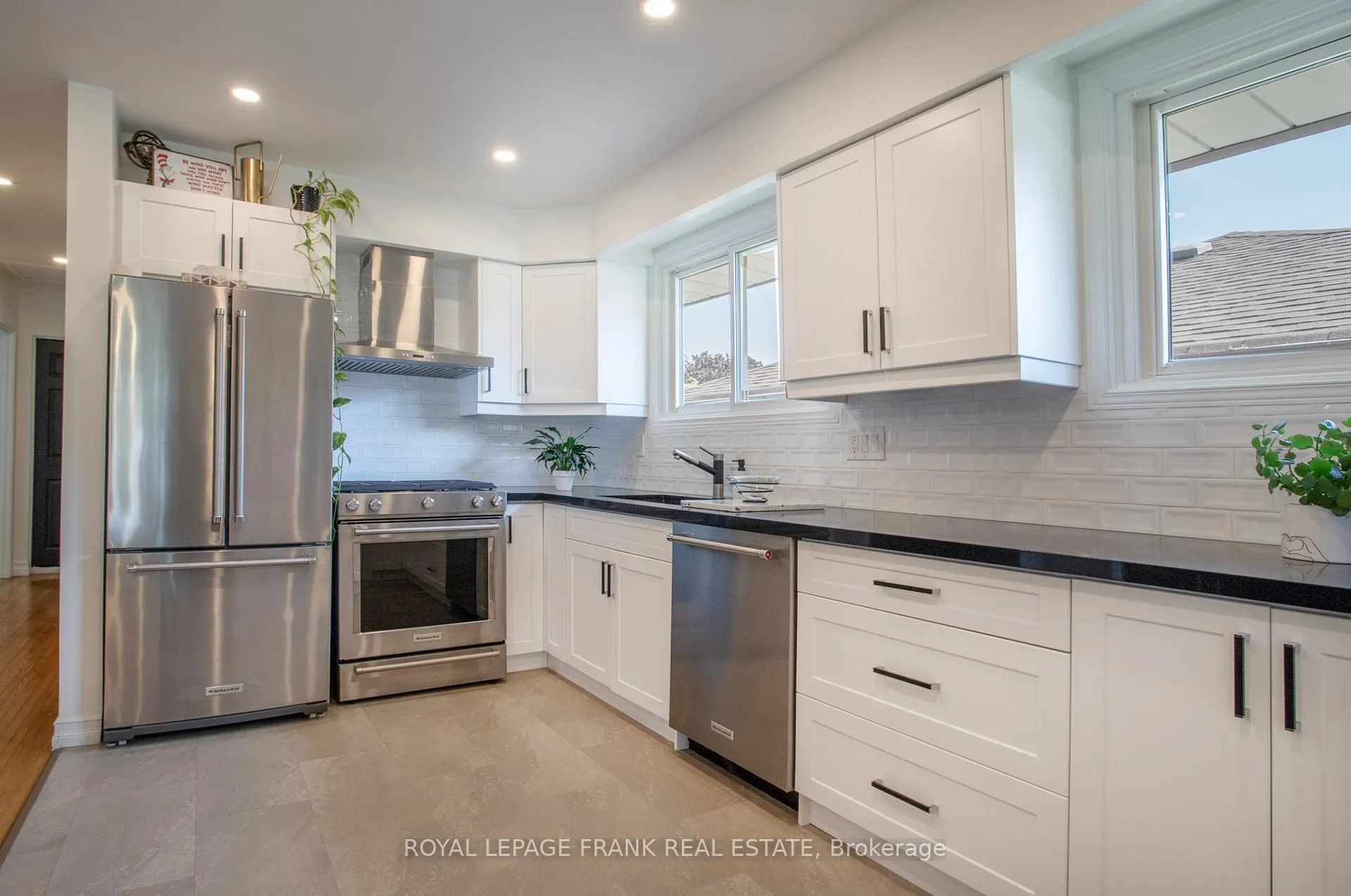 Photo 19 of 793 Central Park Boulevard N, Oshawa, Centennial — HOMEH