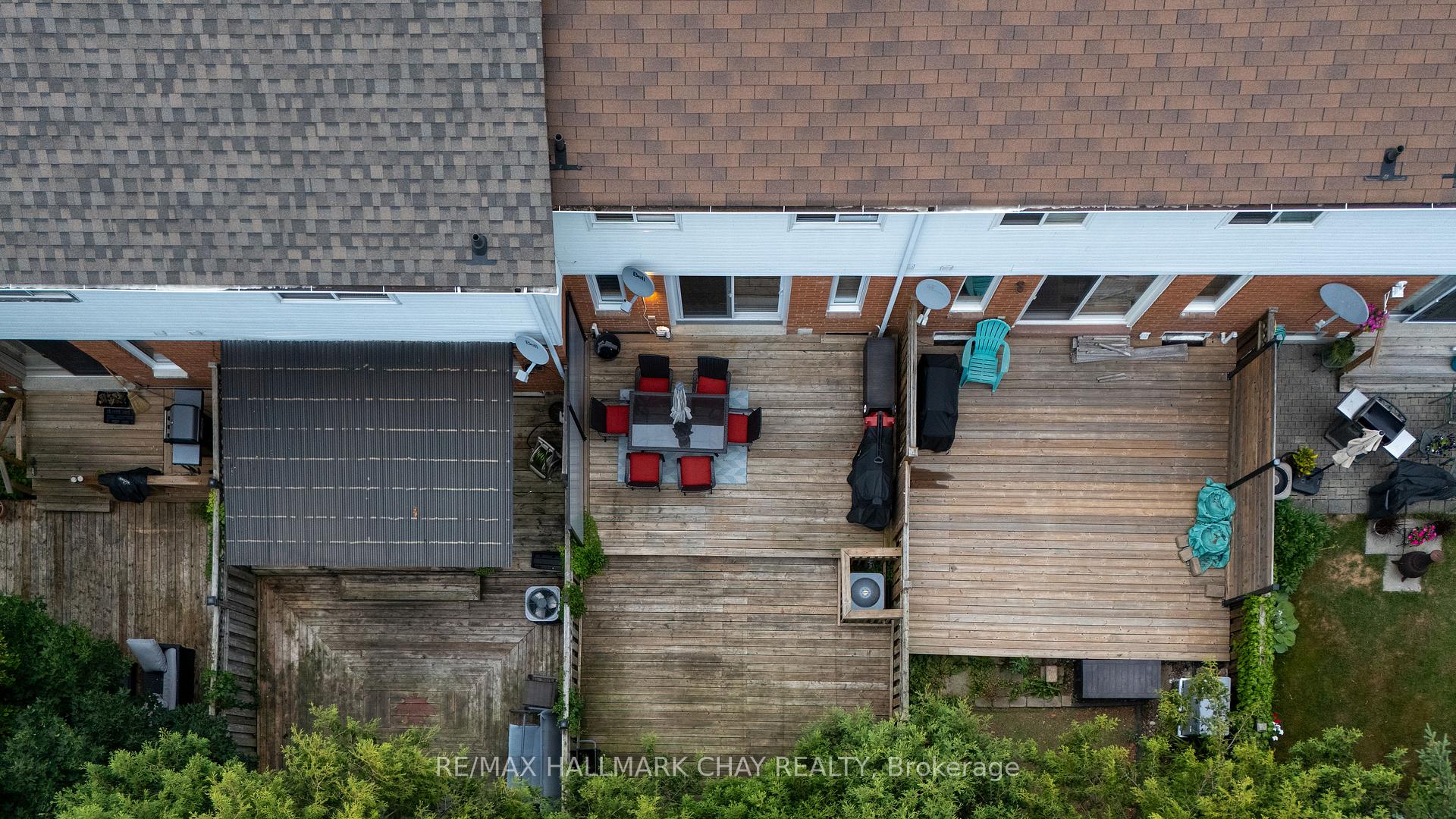 Photo 37 of 92 Potter Crescent, New Tecumseth, Tottenham — HOMEH
