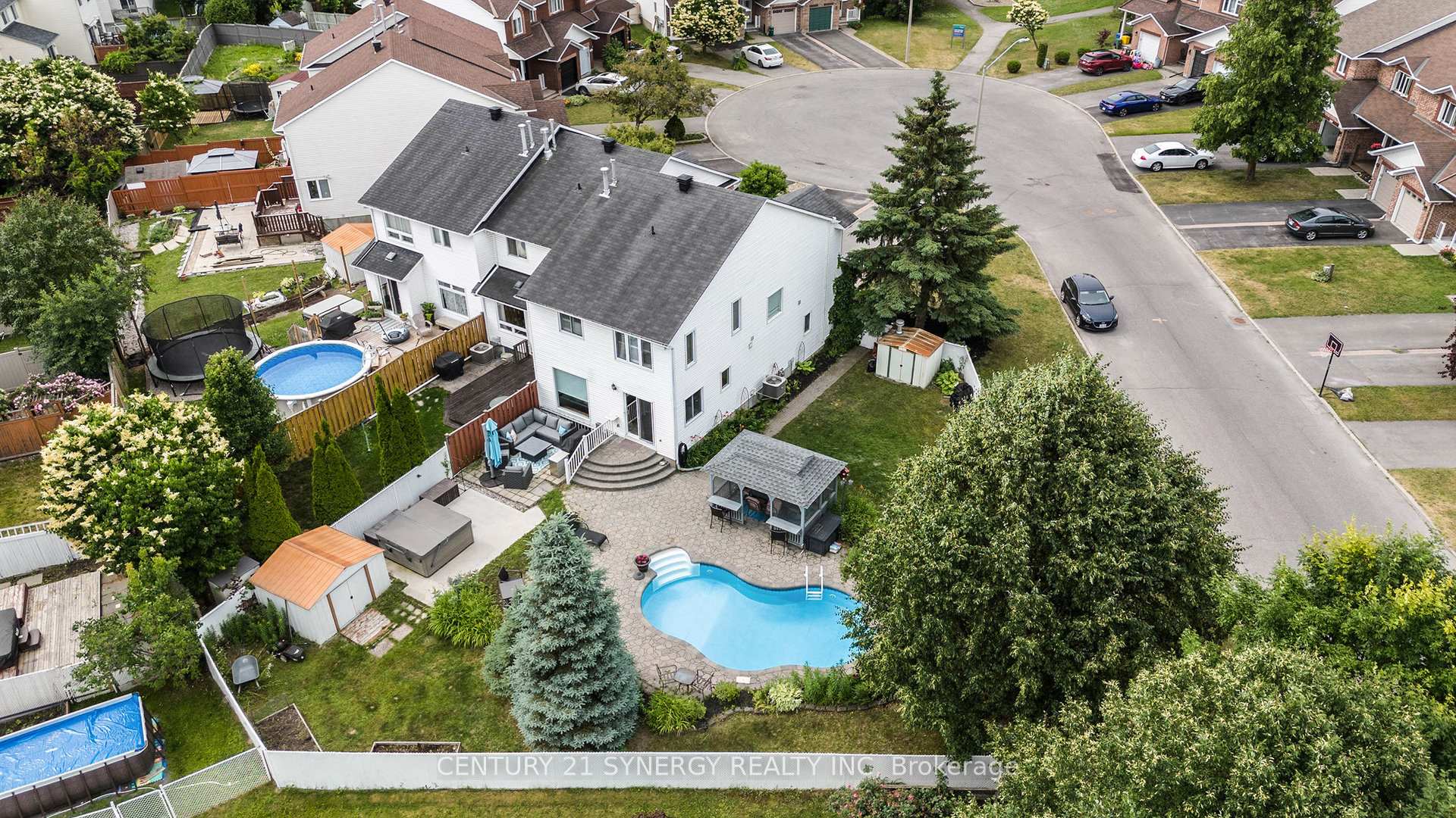 Photo 21 of 1601 Cedar Mills Road, Ottawa, Chateauneuf — HOMEH