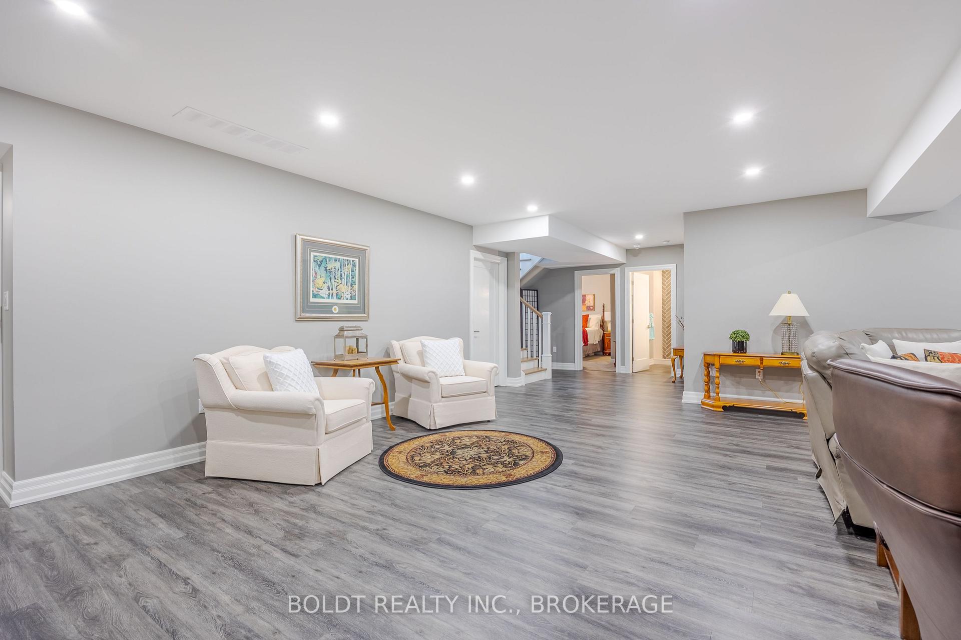 Photo 24 of 22 Joyce Crescent, Pelham, Fonthill — HOMEH