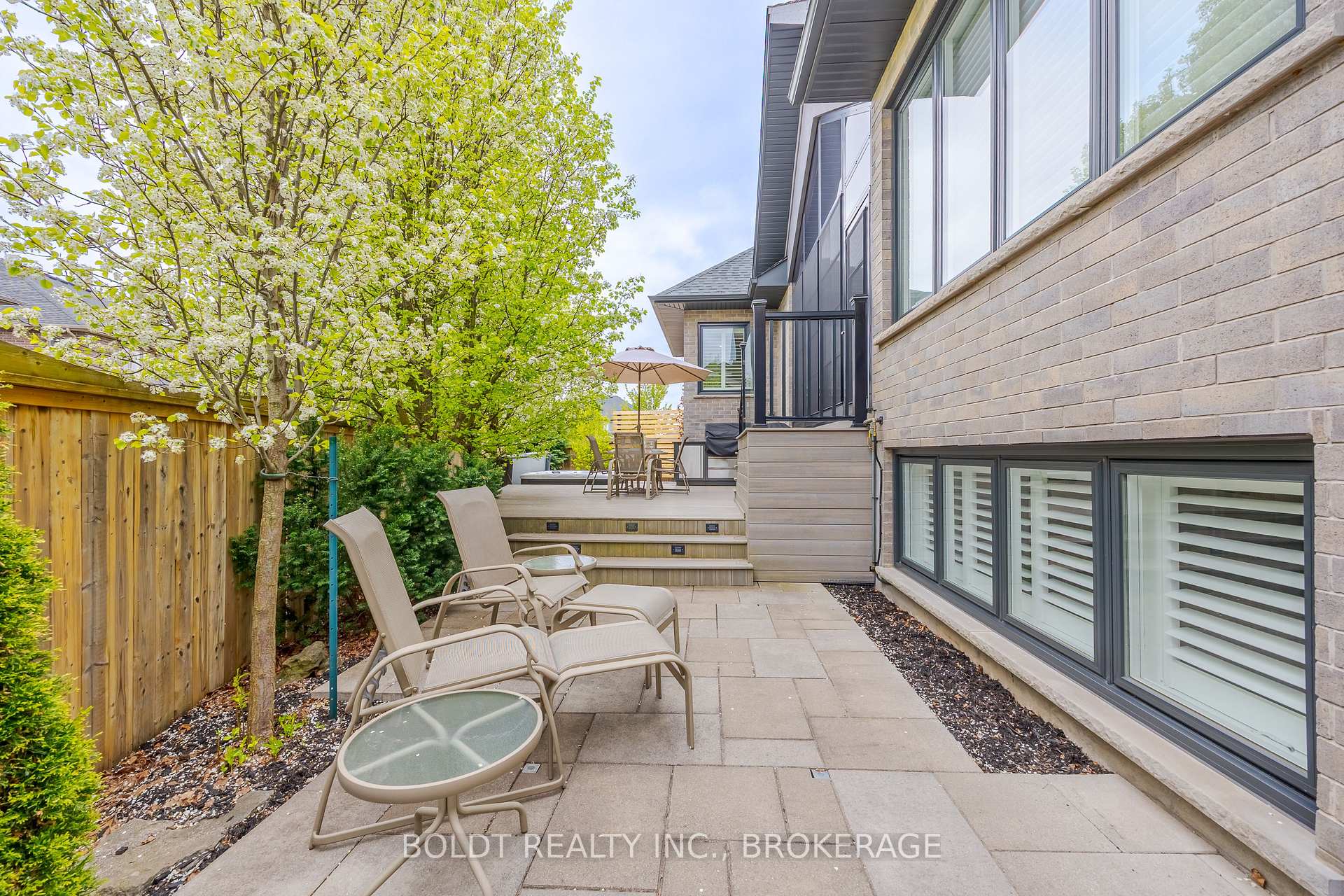 Photo 36 of 22 Joyce Crescent, Pelham, Fonthill — HOMEH