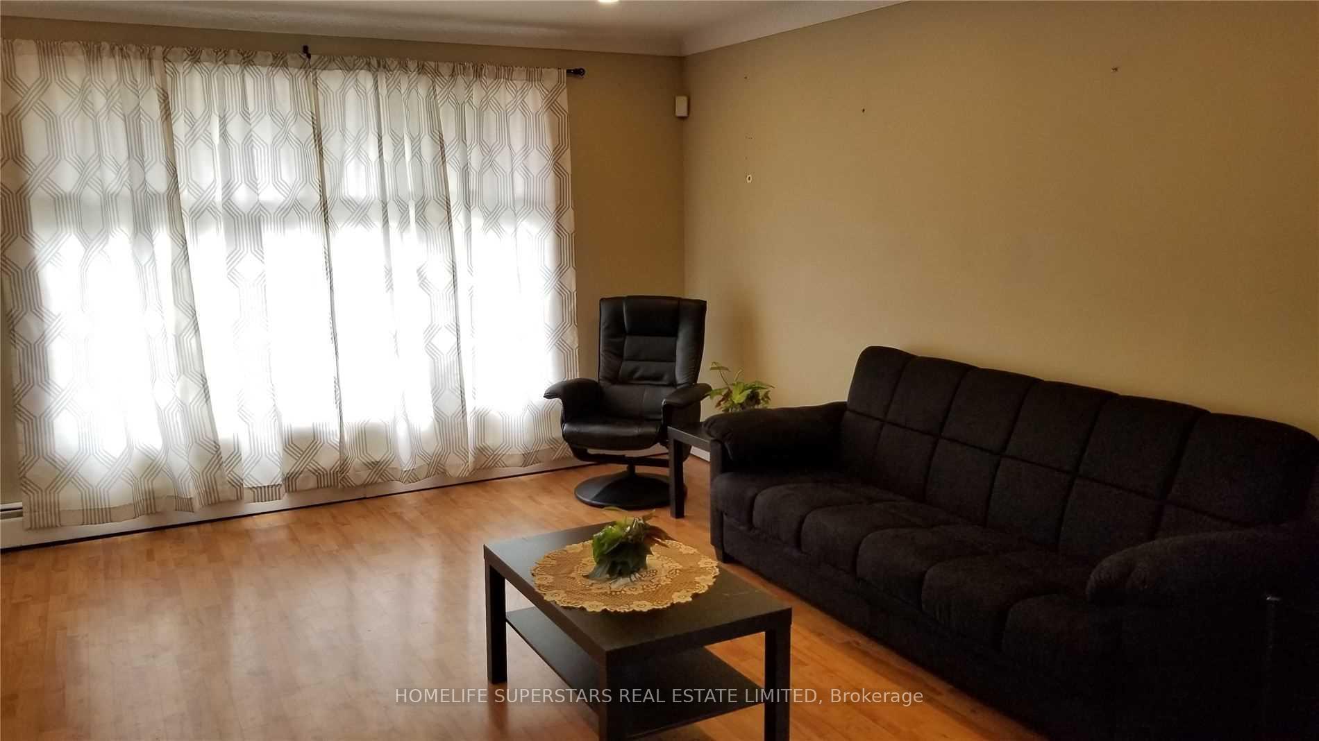 Photo 5 of 5532 Drummond Road, Niagara Falls, Hospital — HOMEH