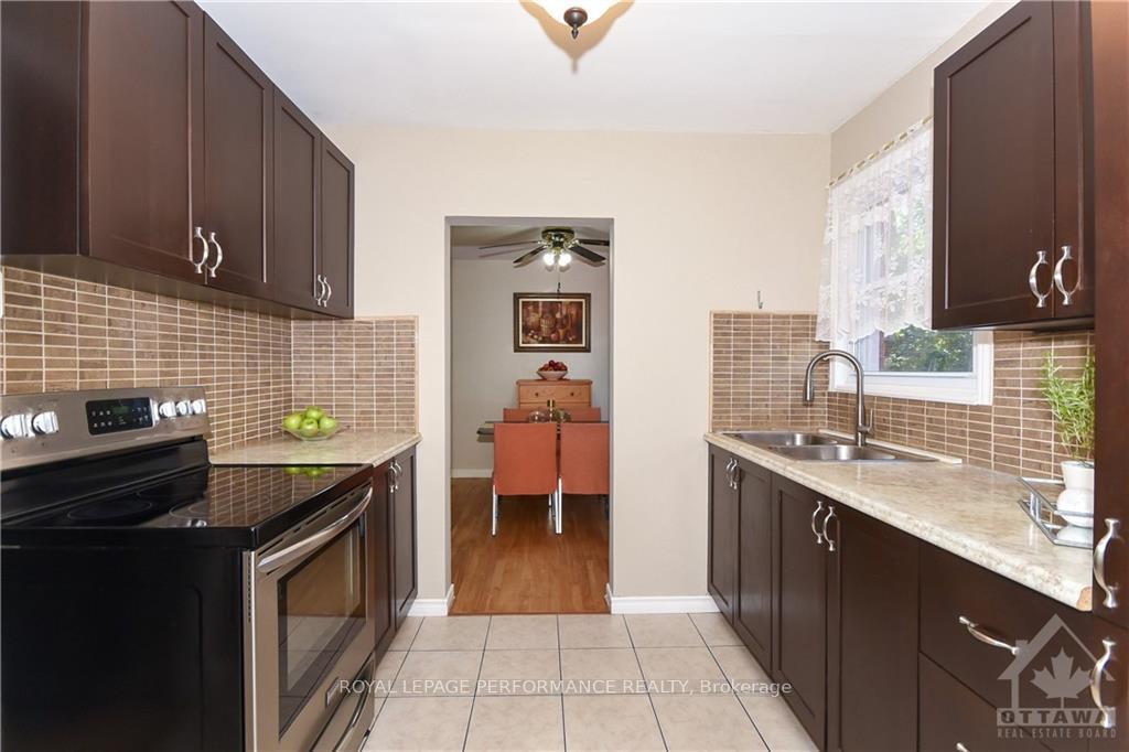 Photo 6 of 840 Cummings Avenue, Ottawa, Castle Heights/Rideau High — HOMEH
