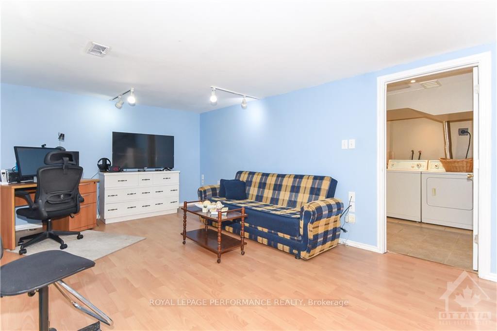 Photo 8 of 840 Cummings Avenue, Ottawa, Castle Heights/Rideau High — HOMEH
