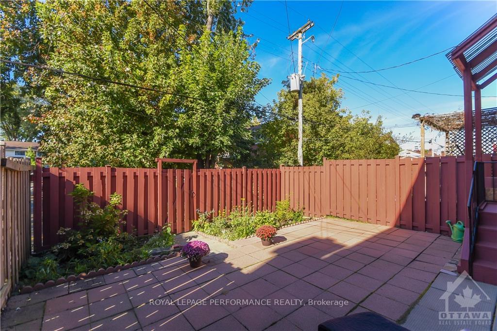 Photo 9 of 840 Cummings Avenue, Ottawa, Castle Heights/Rideau High — HOMEH