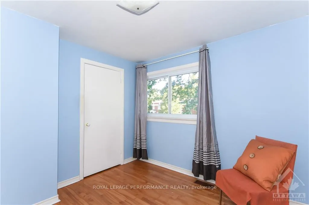 Photo 18 of 840 Cummings Avenue, Ottawa, Castle Heights/Rideau High — HOMEH