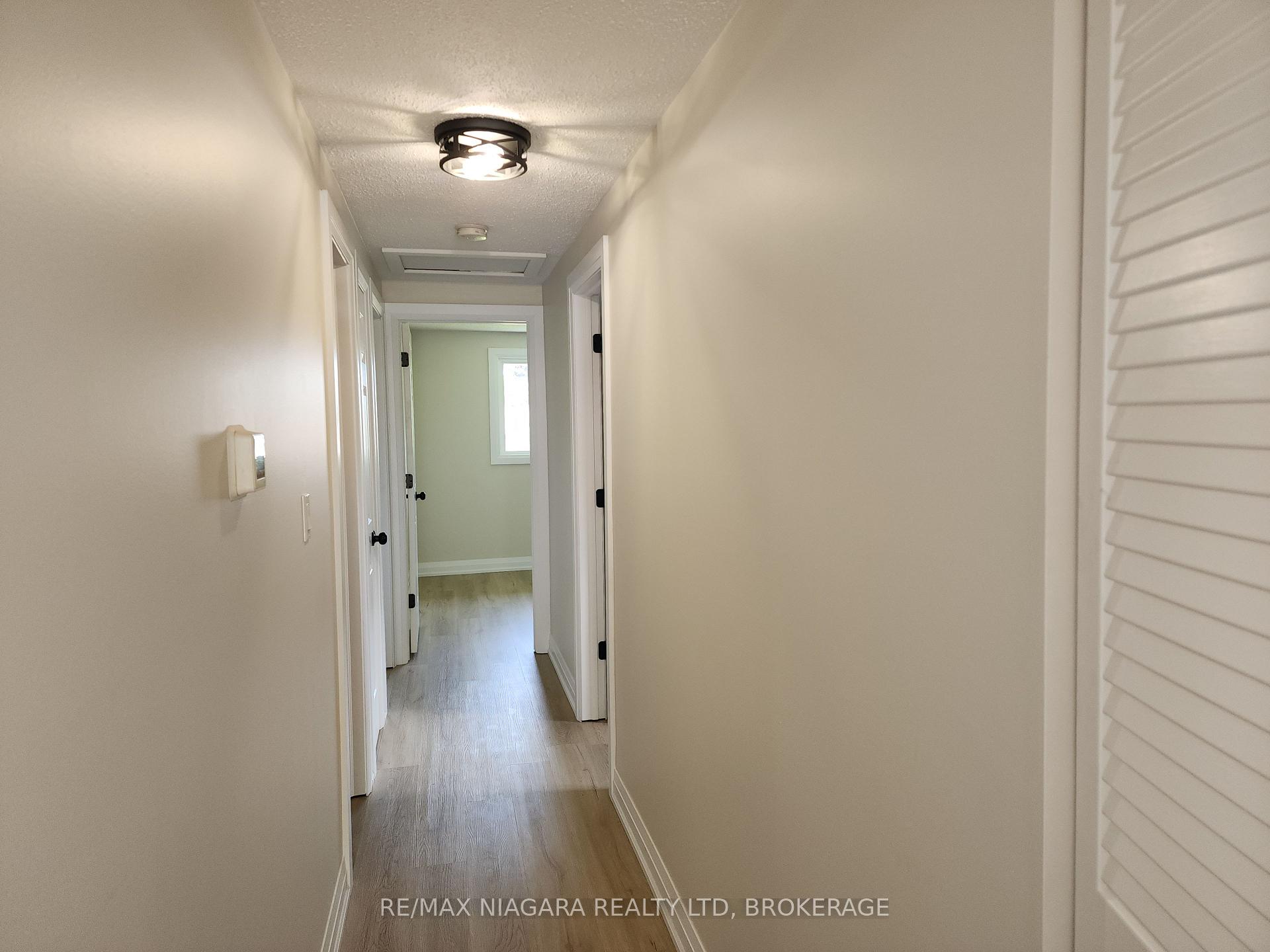 Photo 11 of 6781 Dawson Street, Niagara Falls, Morrison — HOMEH