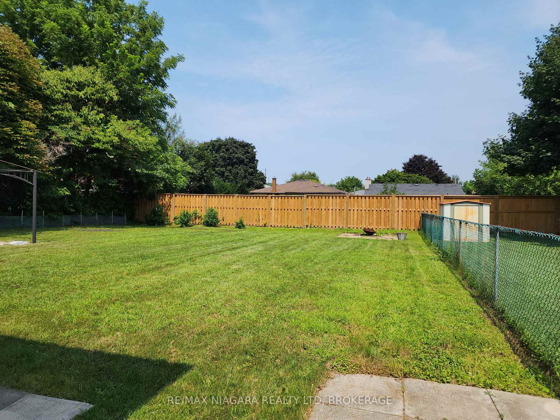 Photo 22 of 6781 Dawson Street, Niagara Falls, Morrison — HOMEH