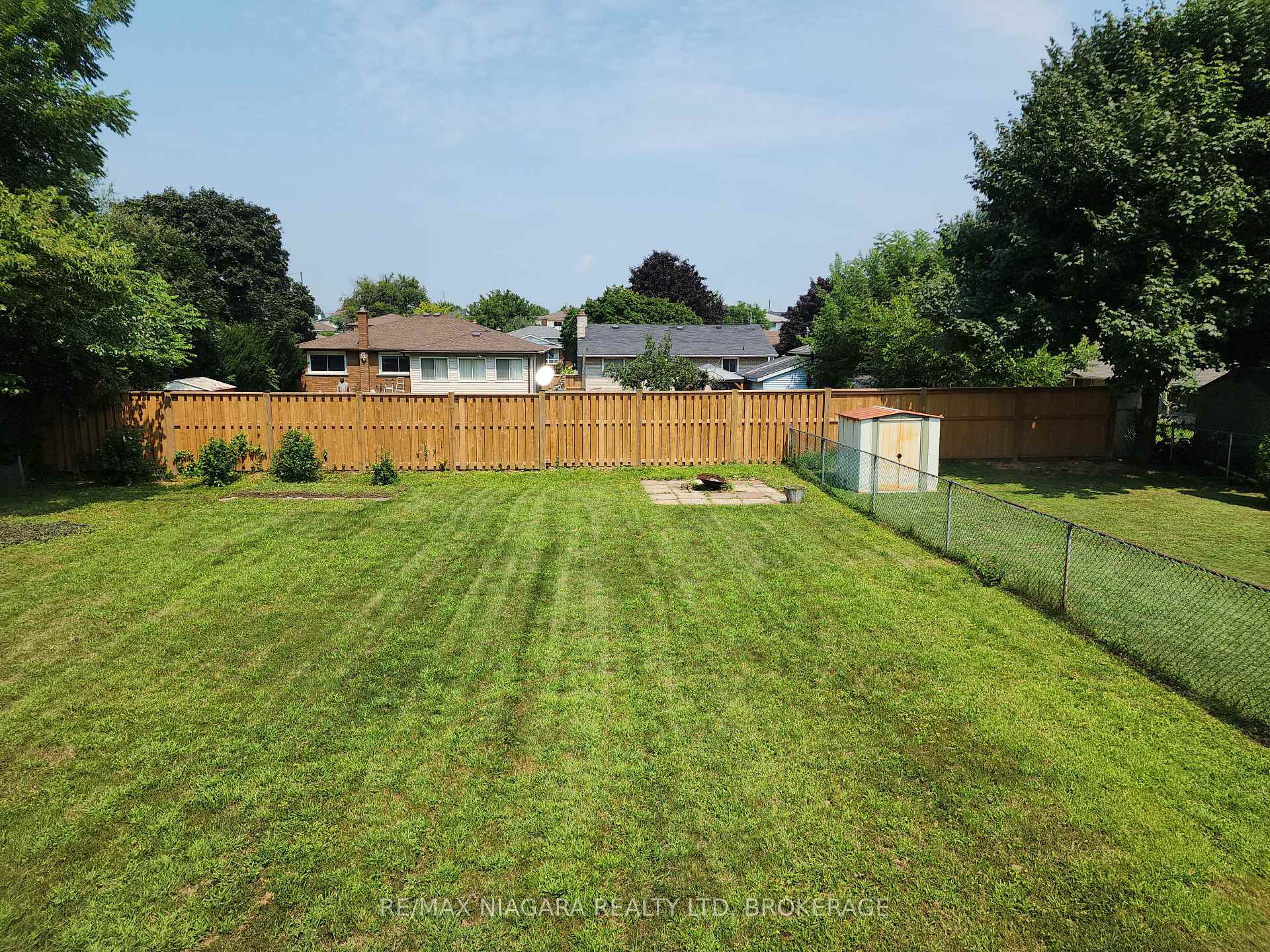 Photo 23 of 6781 Dawson Street, Niagara Falls, Morrison — HOMEH