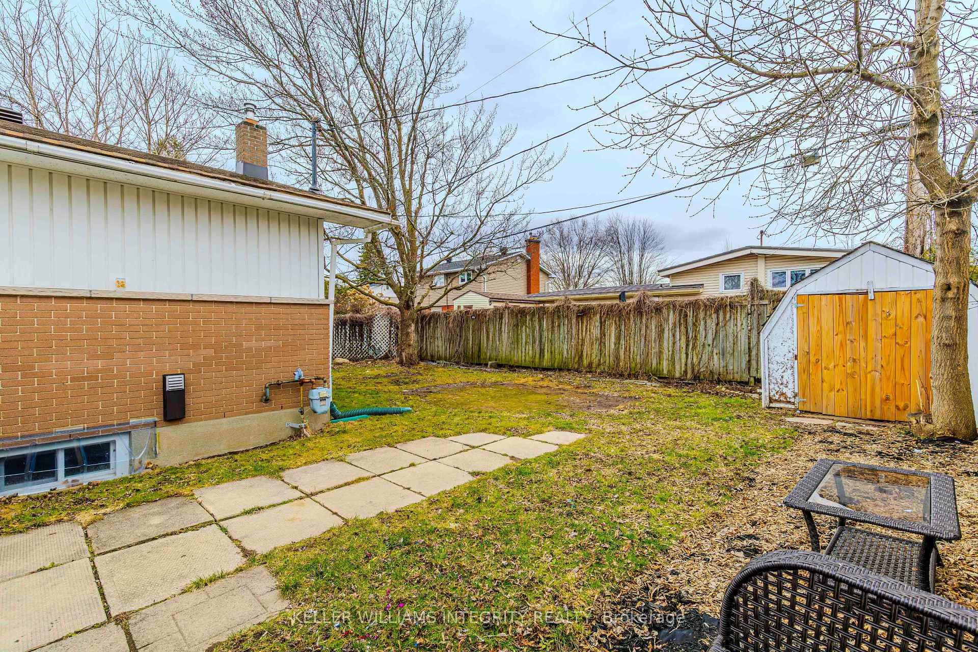 Photo 26 of 1402 Major Road, Ottawa, Bilberry Creek/Queenswood Heights — HOMEH