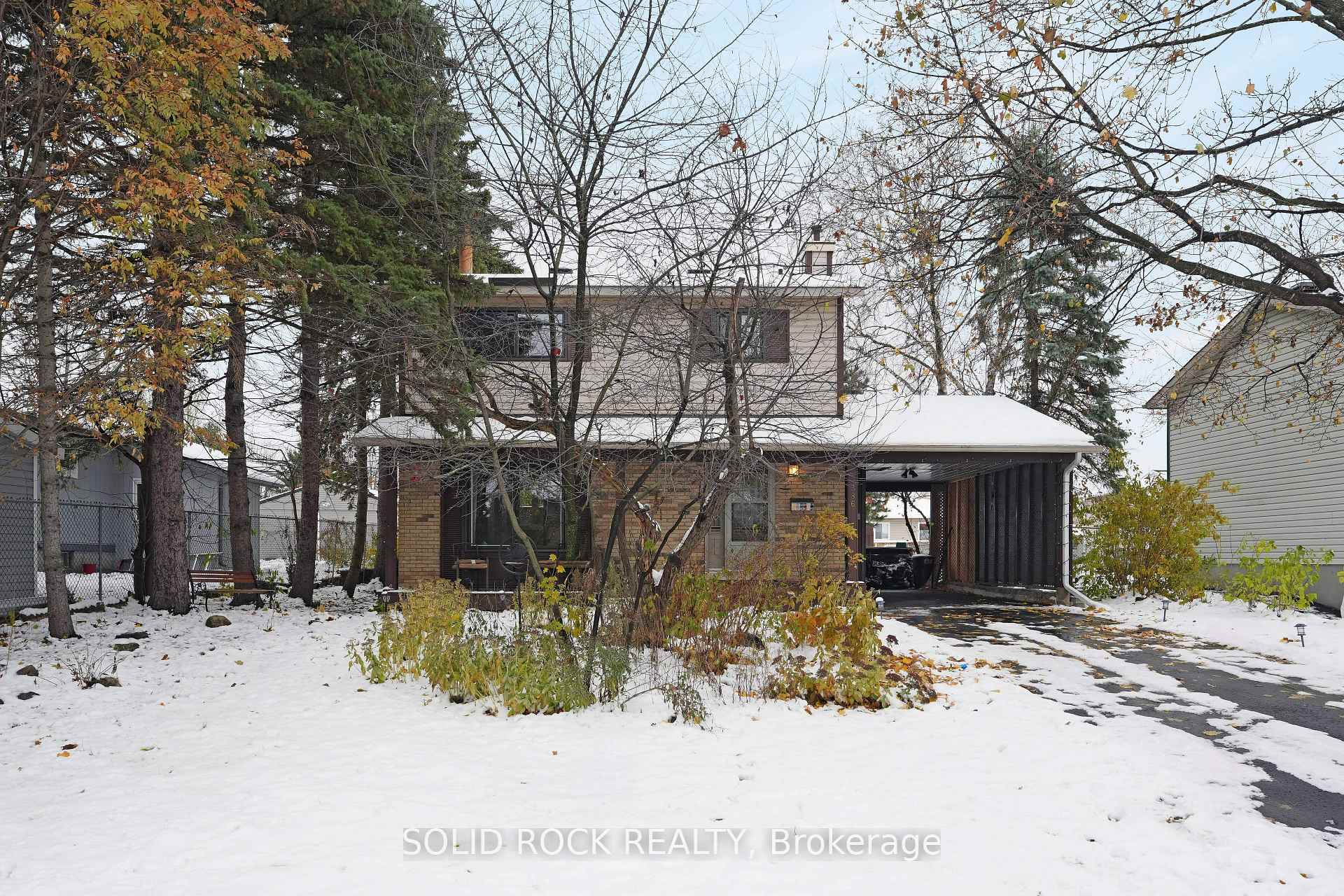 Photo 2 of 386 Vince Drive, Ottawa, Bilberry Creek/Queenswood Heights — HOMEH
