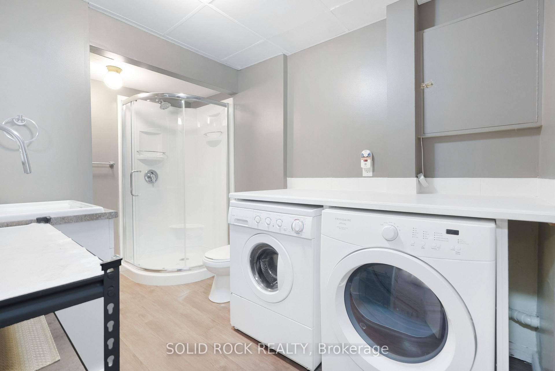Photo 31 of 386 Vince Drive, Ottawa, Bilberry Creek/Queenswood Heights — HOMEH