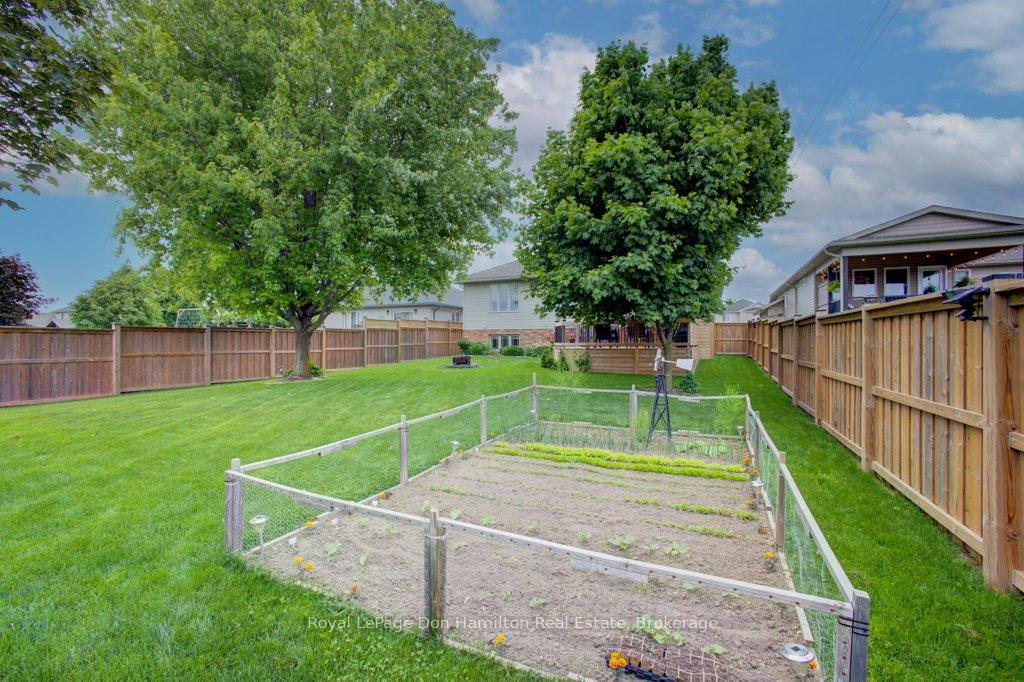 Photo 27 of 160 Armstrong Street W, North Perth, Listowel — HOMEH