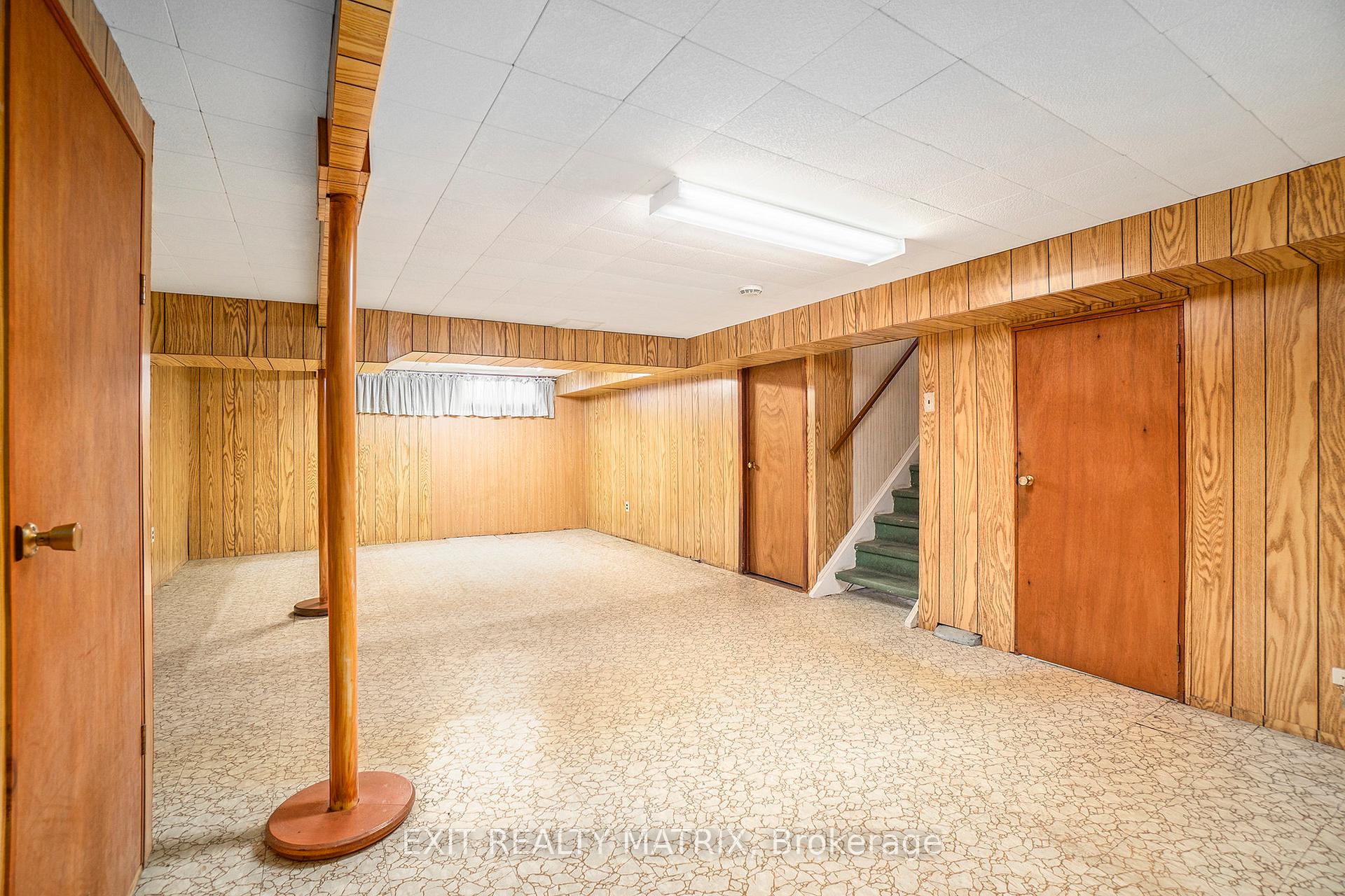 Photo 18 of 629 Gardenvale Road, Ottawa, Castle Heights/Rideau High — HOMEH