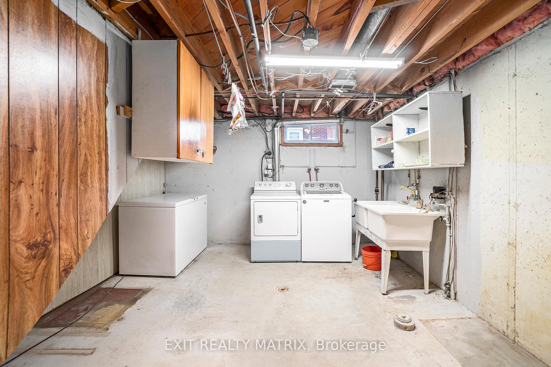 Photo 25 of 629 Gardenvale Road, Ottawa, Castle Heights/Rideau High — HOMEH