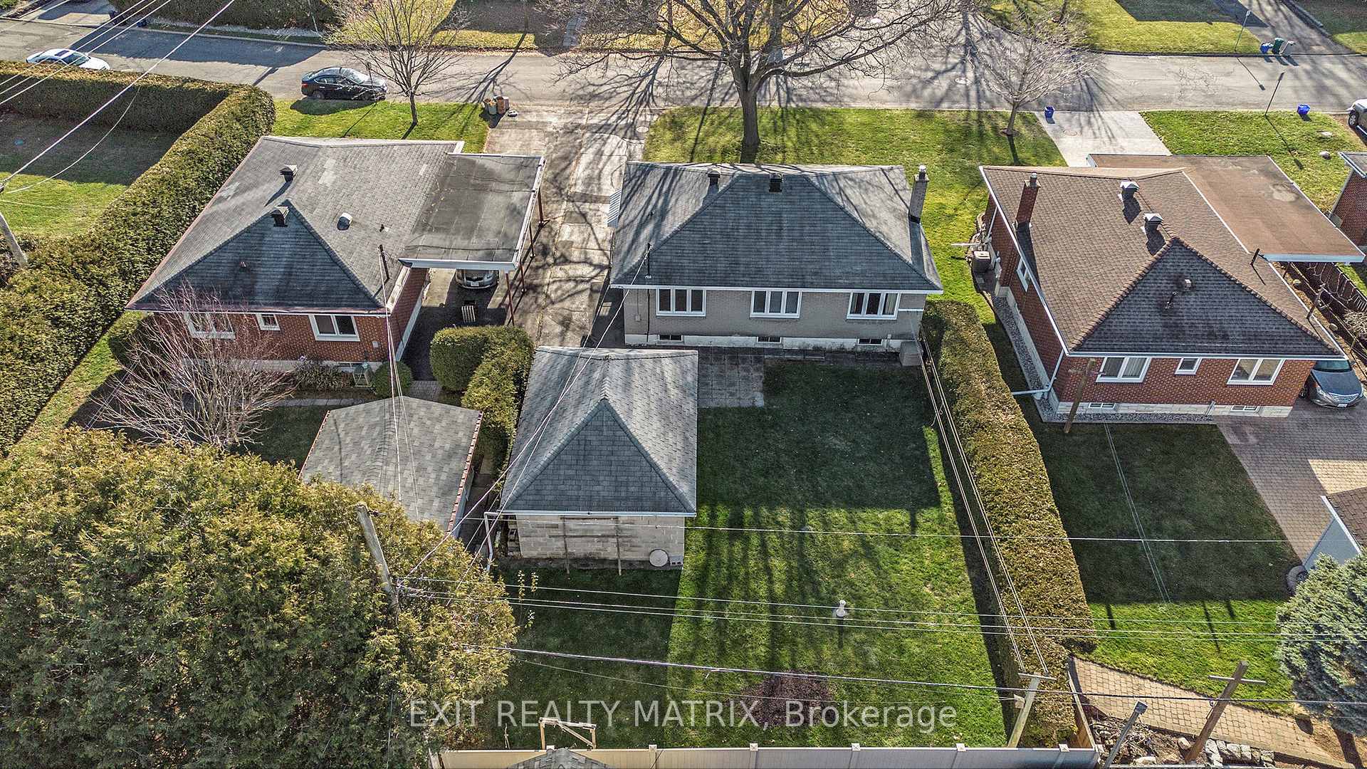 Photo 27 of 629 Gardenvale Road, Ottawa, Castle Heights/Rideau High — HOMEH