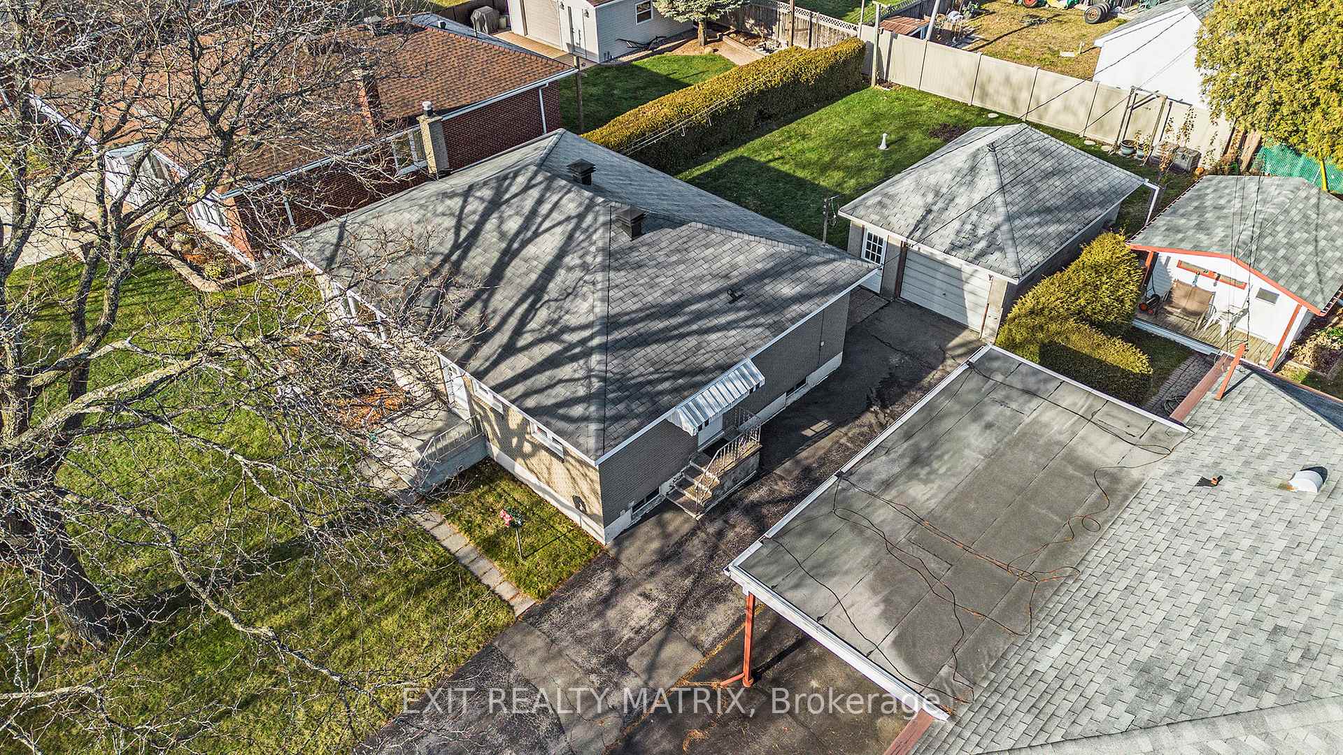 Photo 30 of 629 Gardenvale Road, Ottawa, Castle Heights/Rideau High — HOMEH