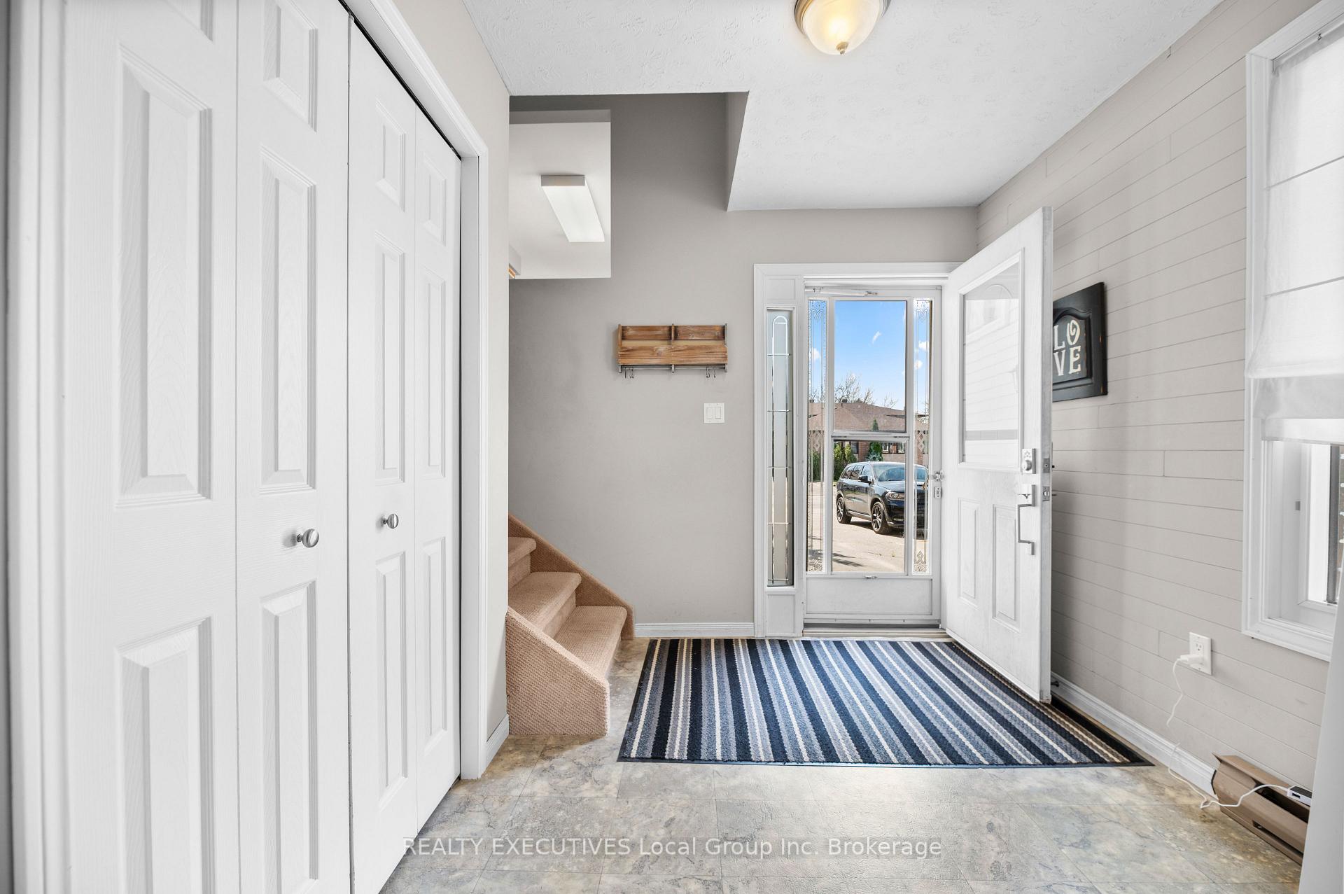 Photo 5 of 534 Bromley Avenue, North Bay, Widdifield — HOMEH