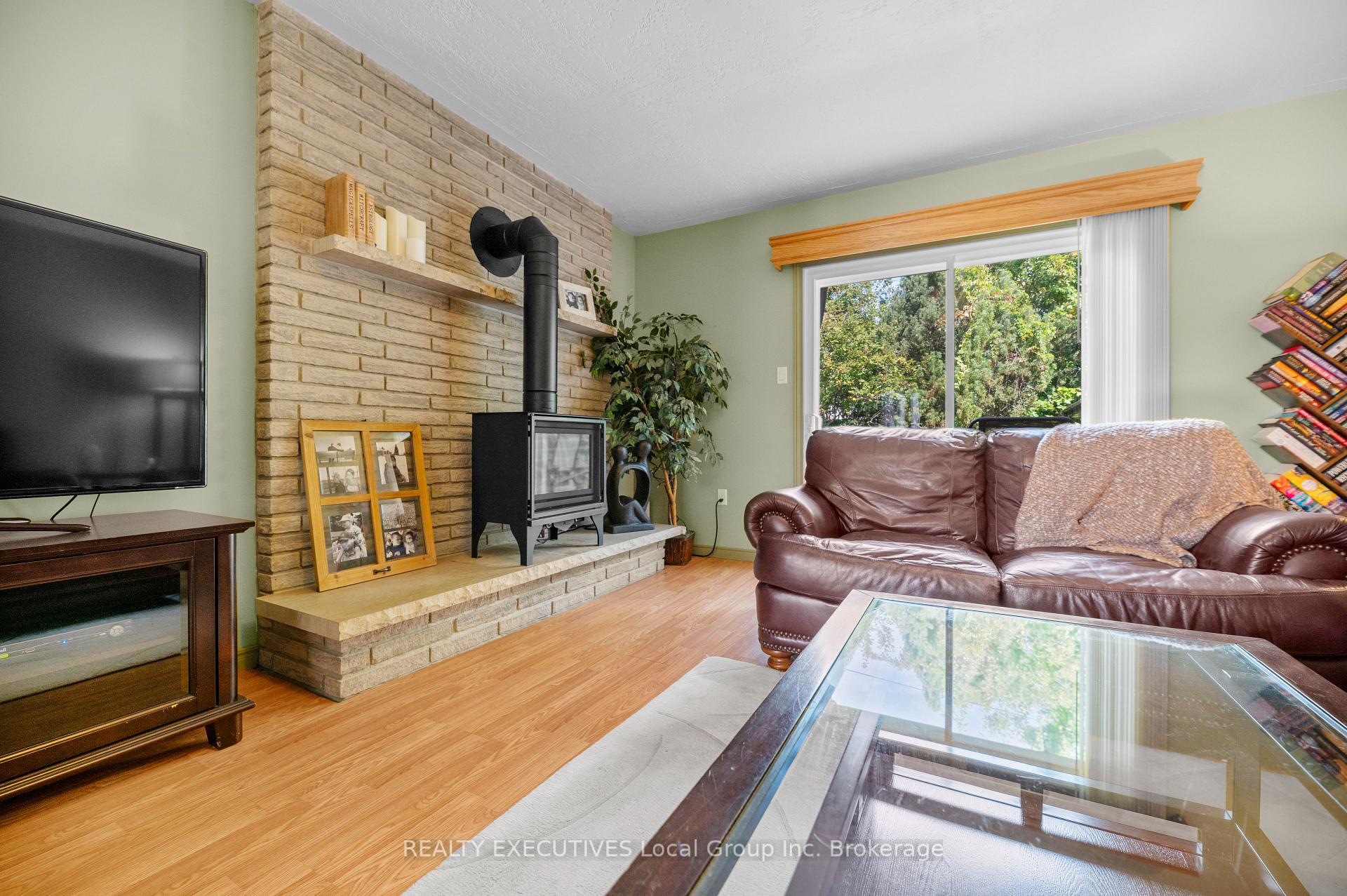 Photo 8 of 534 Bromley Avenue, North Bay, Widdifield — HOMEH