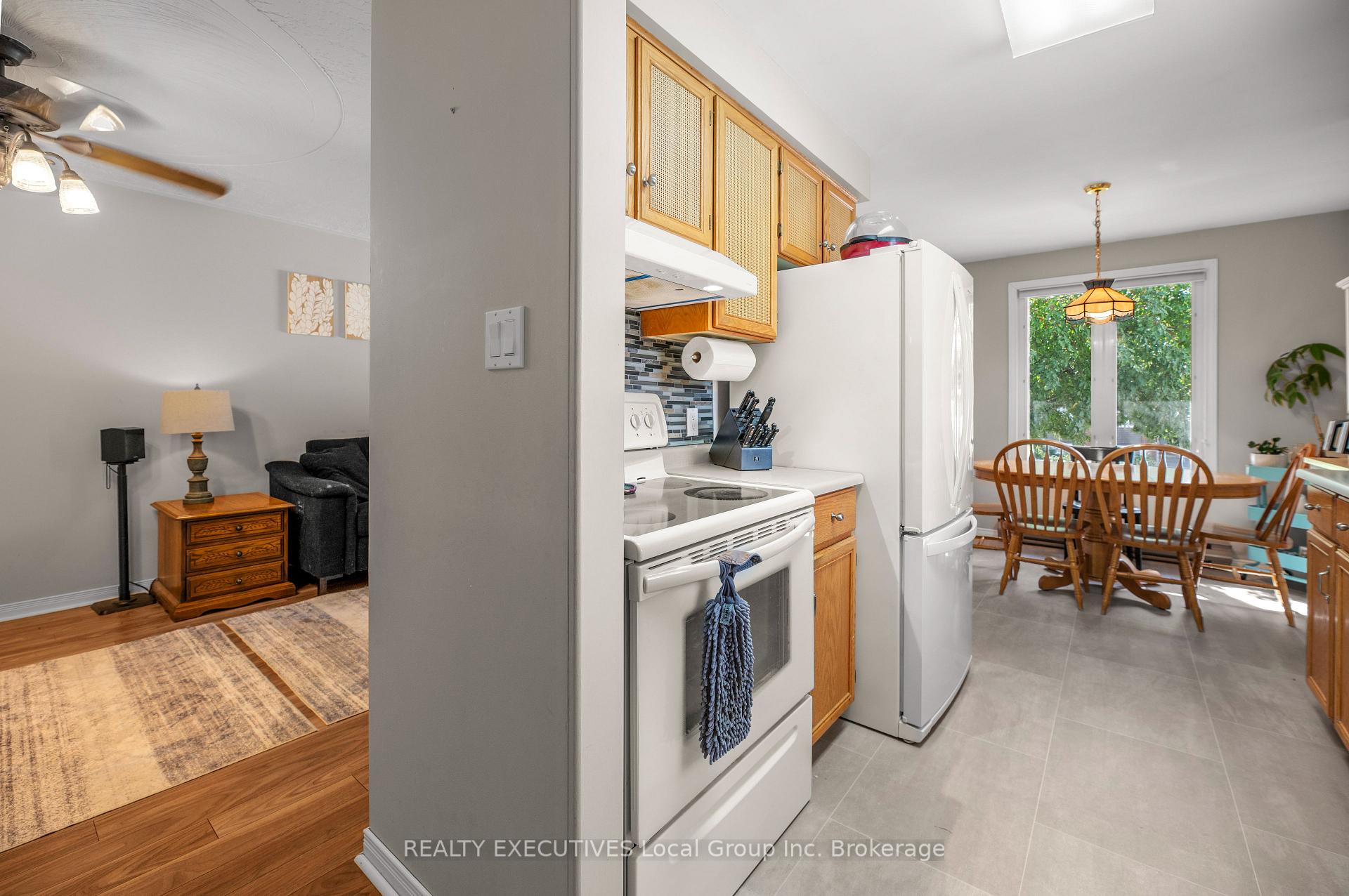 Photo 12 of 534 Bromley Avenue, North Bay, Widdifield — HOMEH
