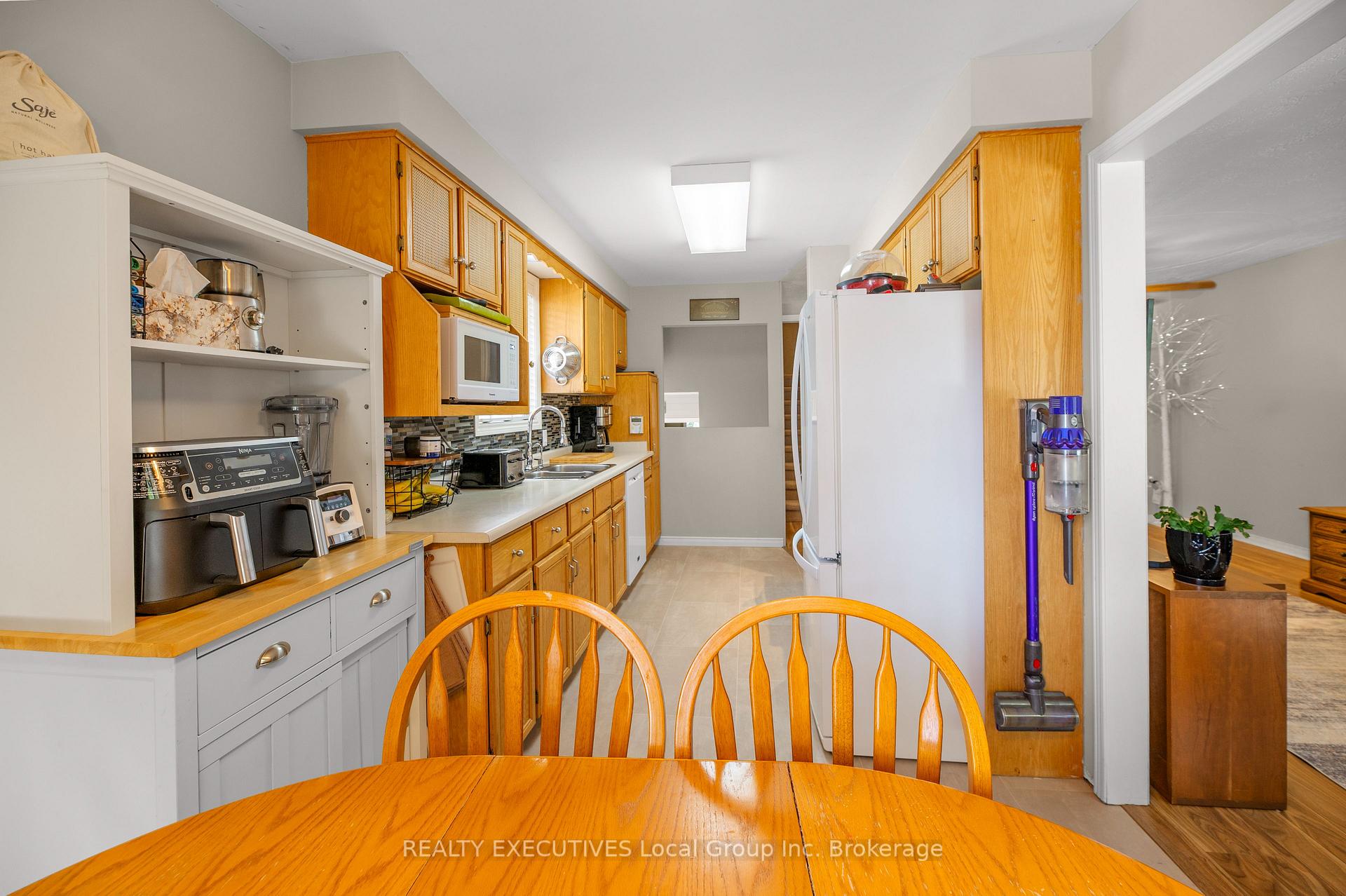 Photo 14 of 534 Bromley Avenue, North Bay, Widdifield — HOMEH