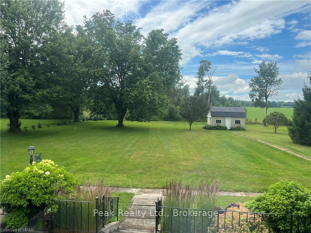 Photo 25 of 734 Josephine Street N, North Huron, Wingham — HOMEH