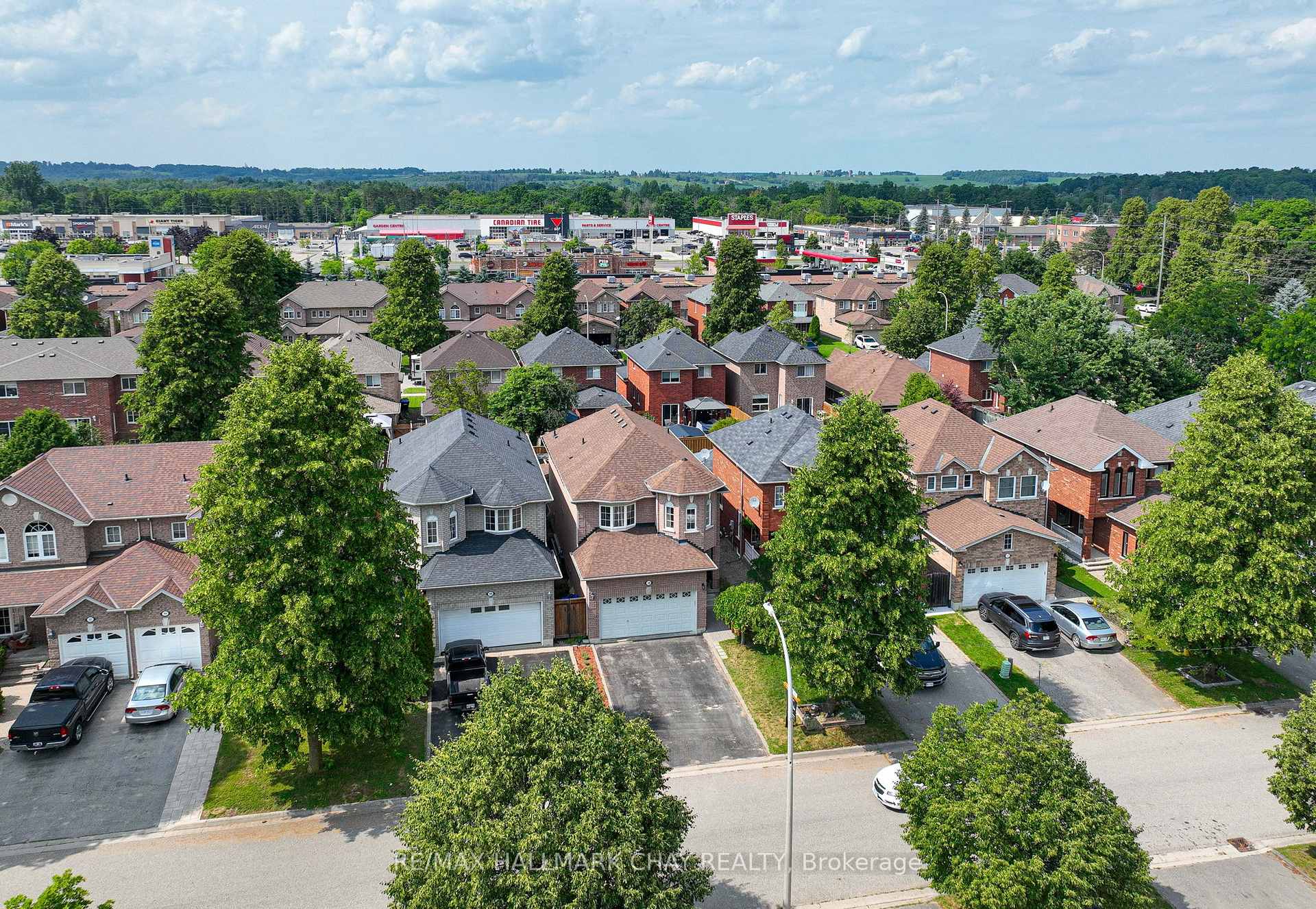 Photo 3 of 108 Henderson Crescent, New Tecumseth, Alliston — HOMEH