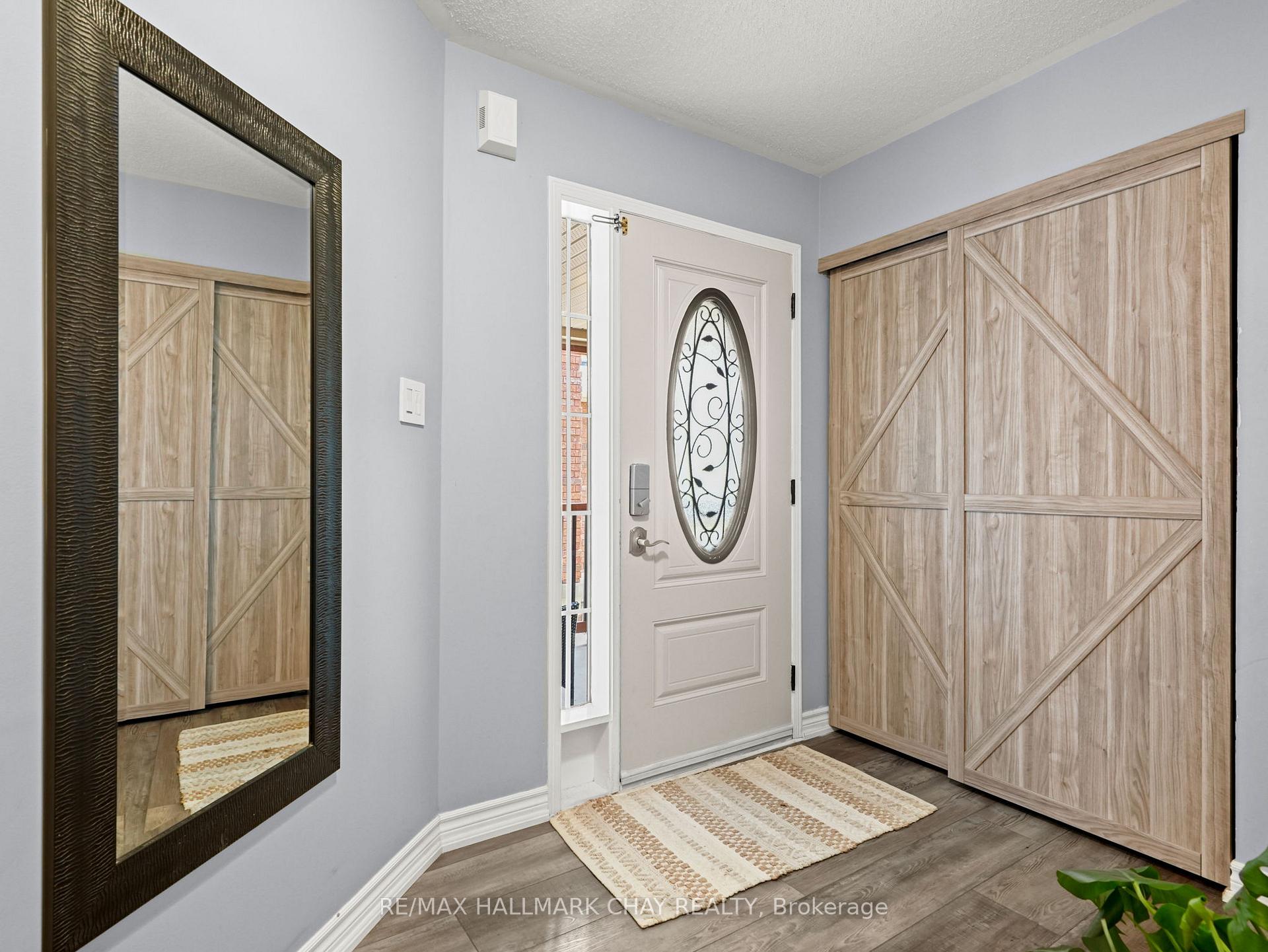 Photo 7 of 108 Henderson Crescent, New Tecumseth, Alliston — HOMEH
