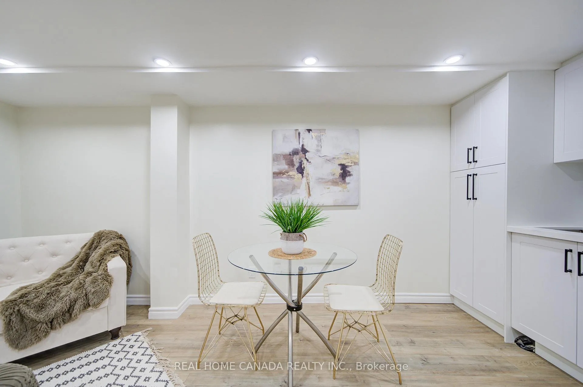 Photo 36 of 1088 Venus Crescent, Oshawa, Lakeview — HOMEH